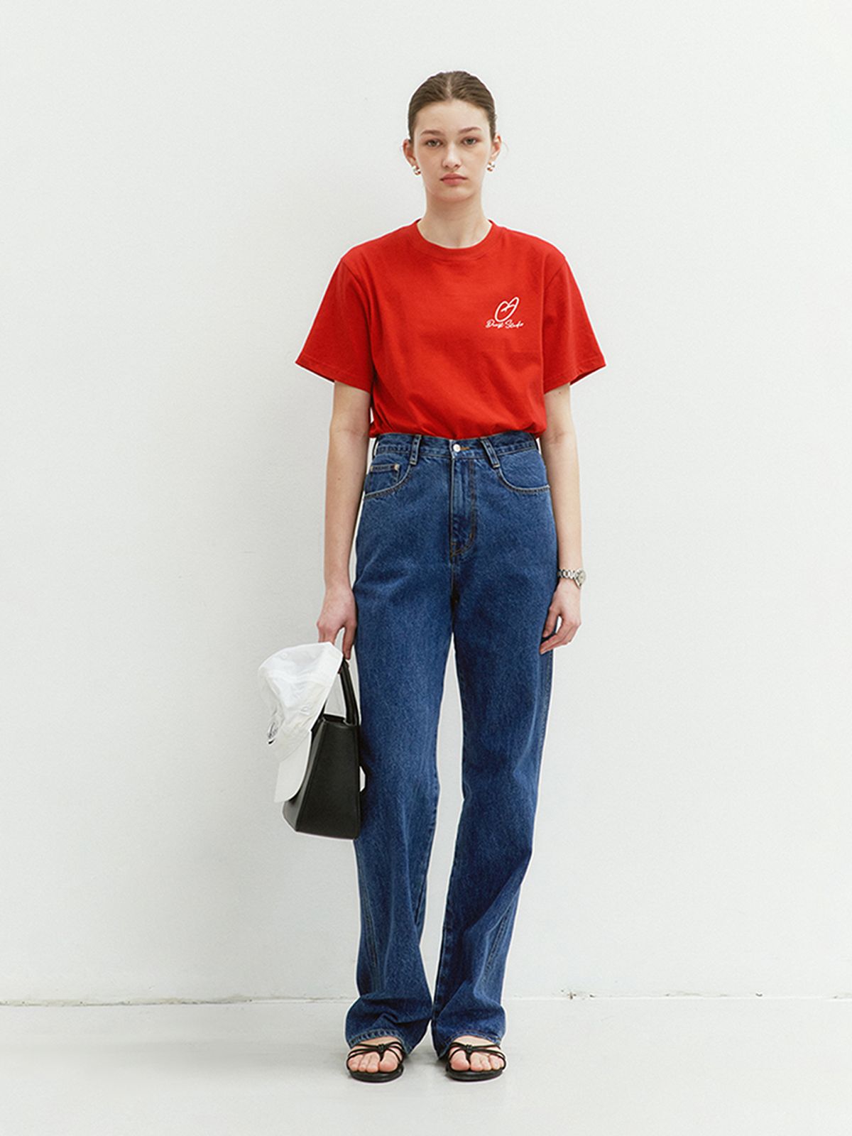 던스트(DUNST) UNISEX HEART D LOGO T-SHIRT RED_UDTS4B140R2
