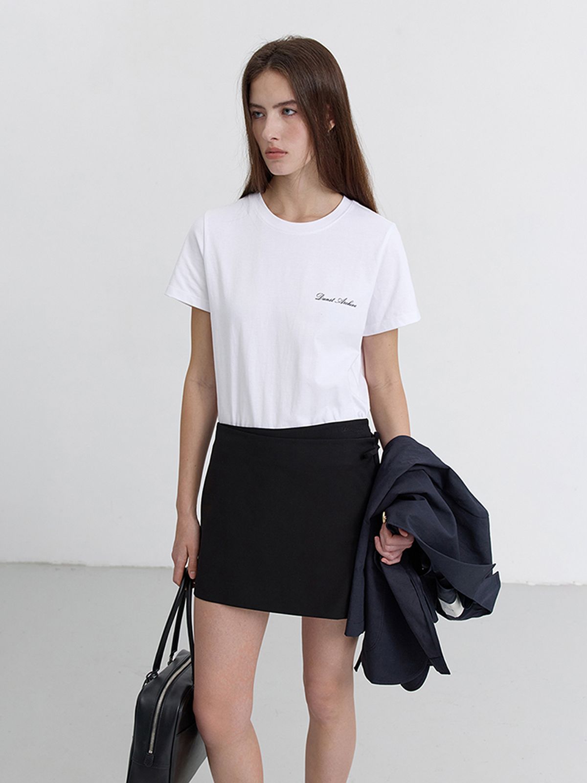 던스트(DUNST) ESSENTIAL LOGO T-SHIRT_UDTS5B227_WHITE