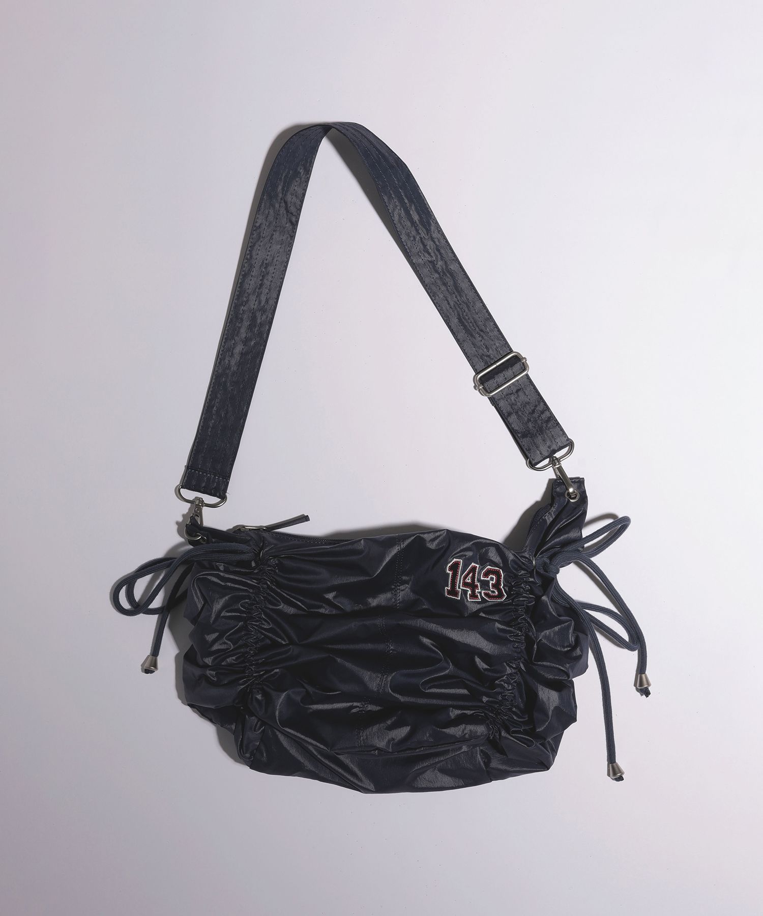 MUSINSA公式 | SCULPTOR Candy Expandable Bag Wet Black