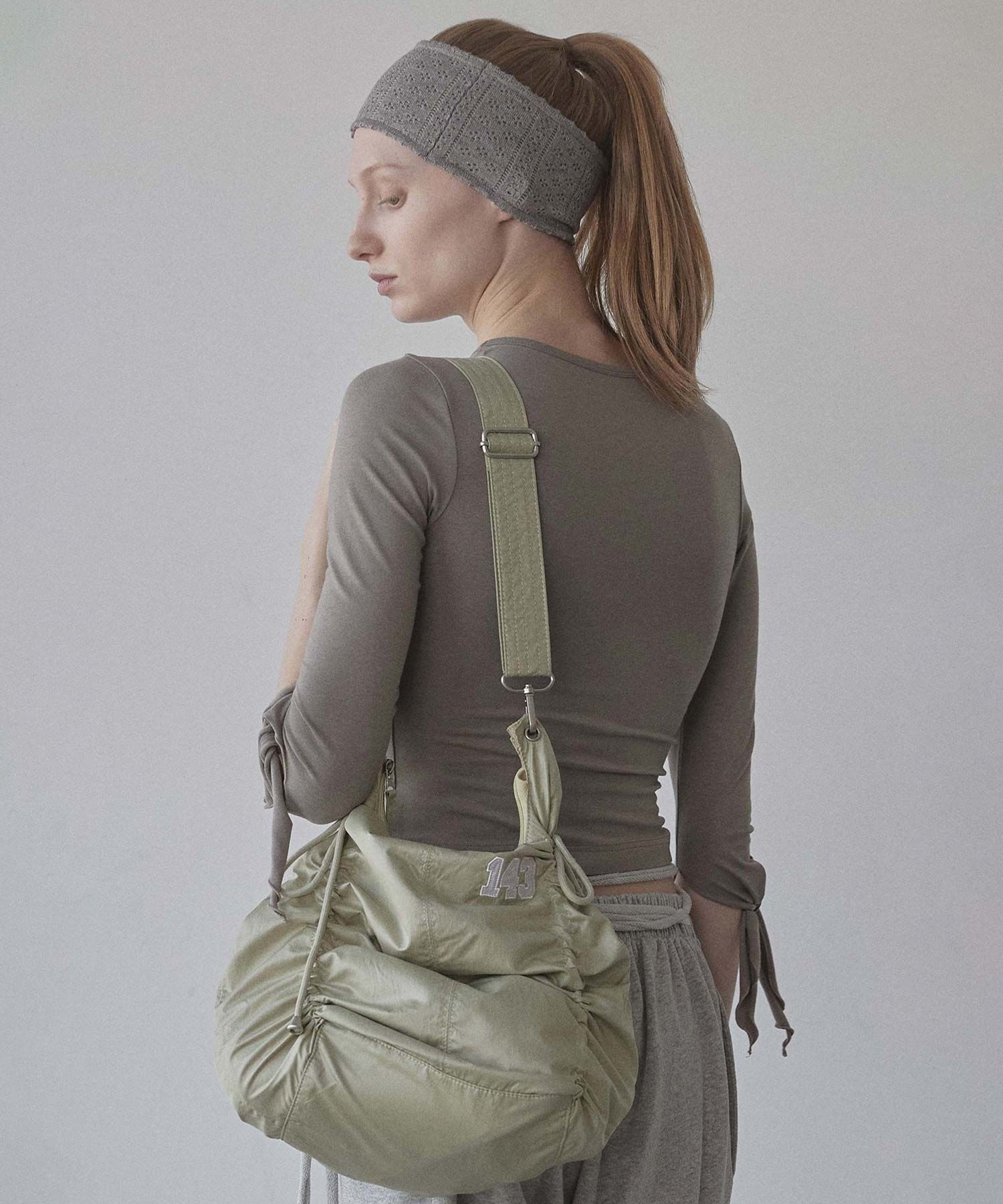 MUSINSA公式 | SCULPTOR Candy Expandable Bag Wet Olive