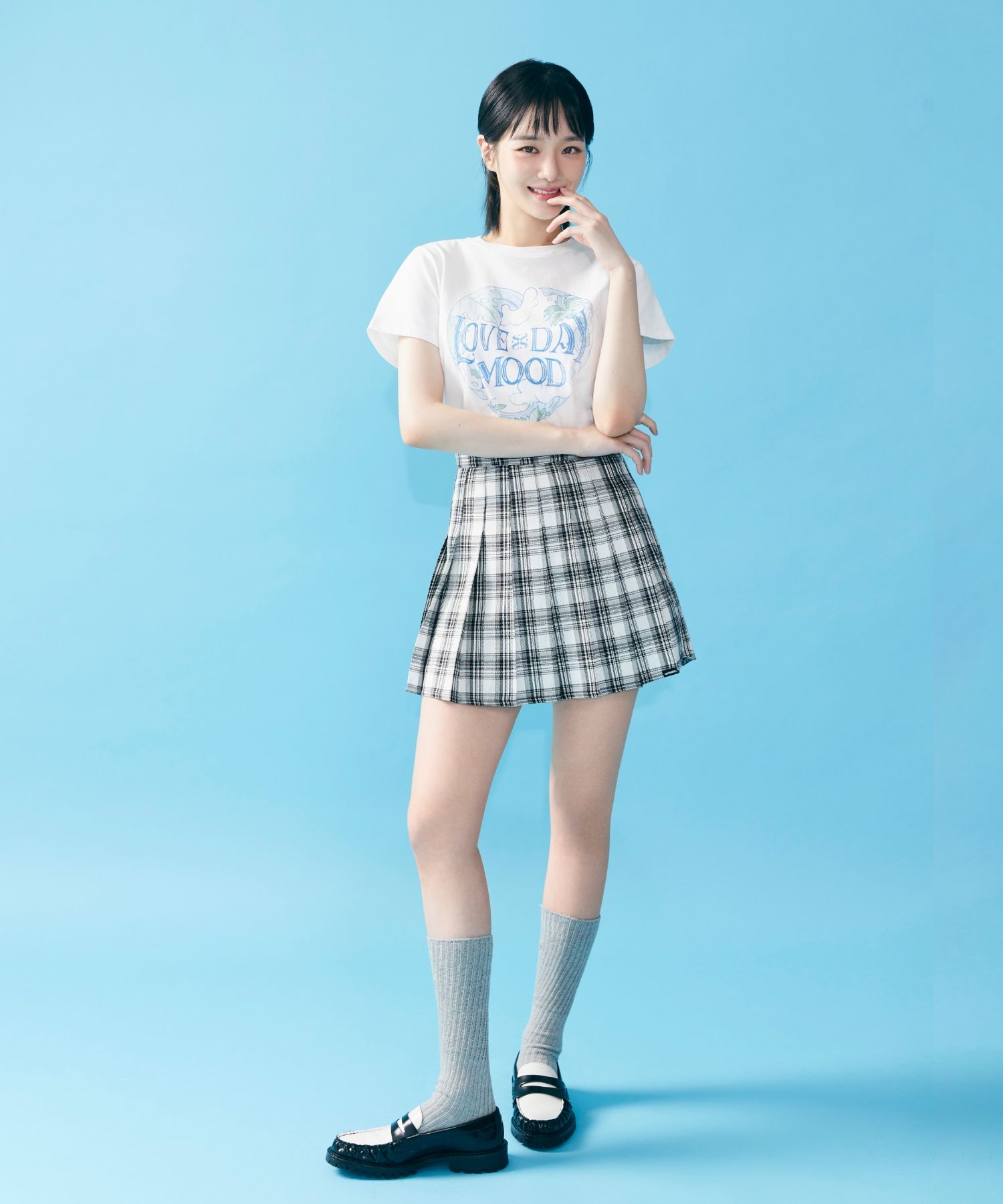MUSINSA公式 | SATUR Love Day Mood Ocean Graphic Short