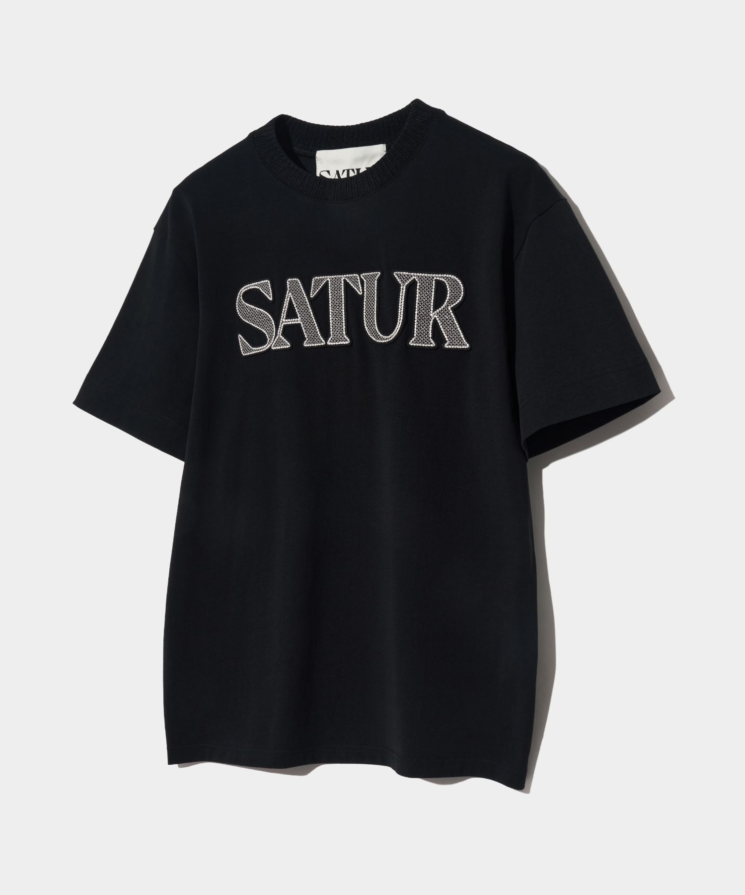 MUSINSA公式 | SATUR Classic Logo Short Sleeve T-Shirt