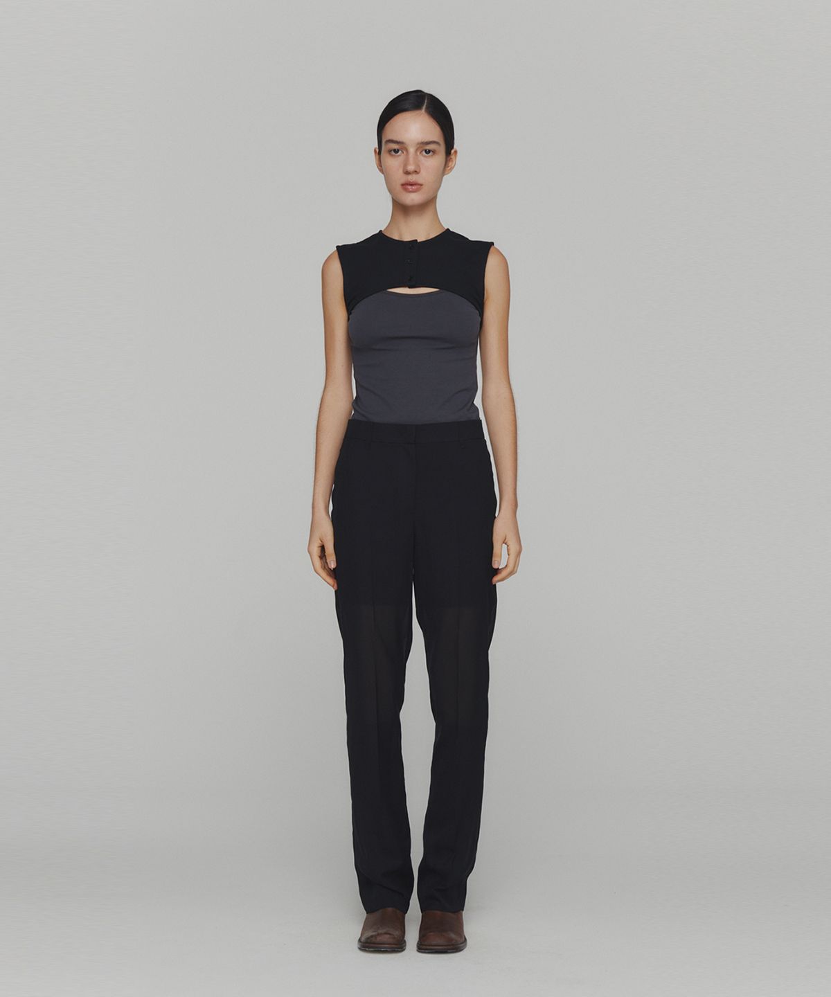 아모멘토(AMOMENTO) RIBBED BUTTON CARDIGAN TOP SET_BLACK