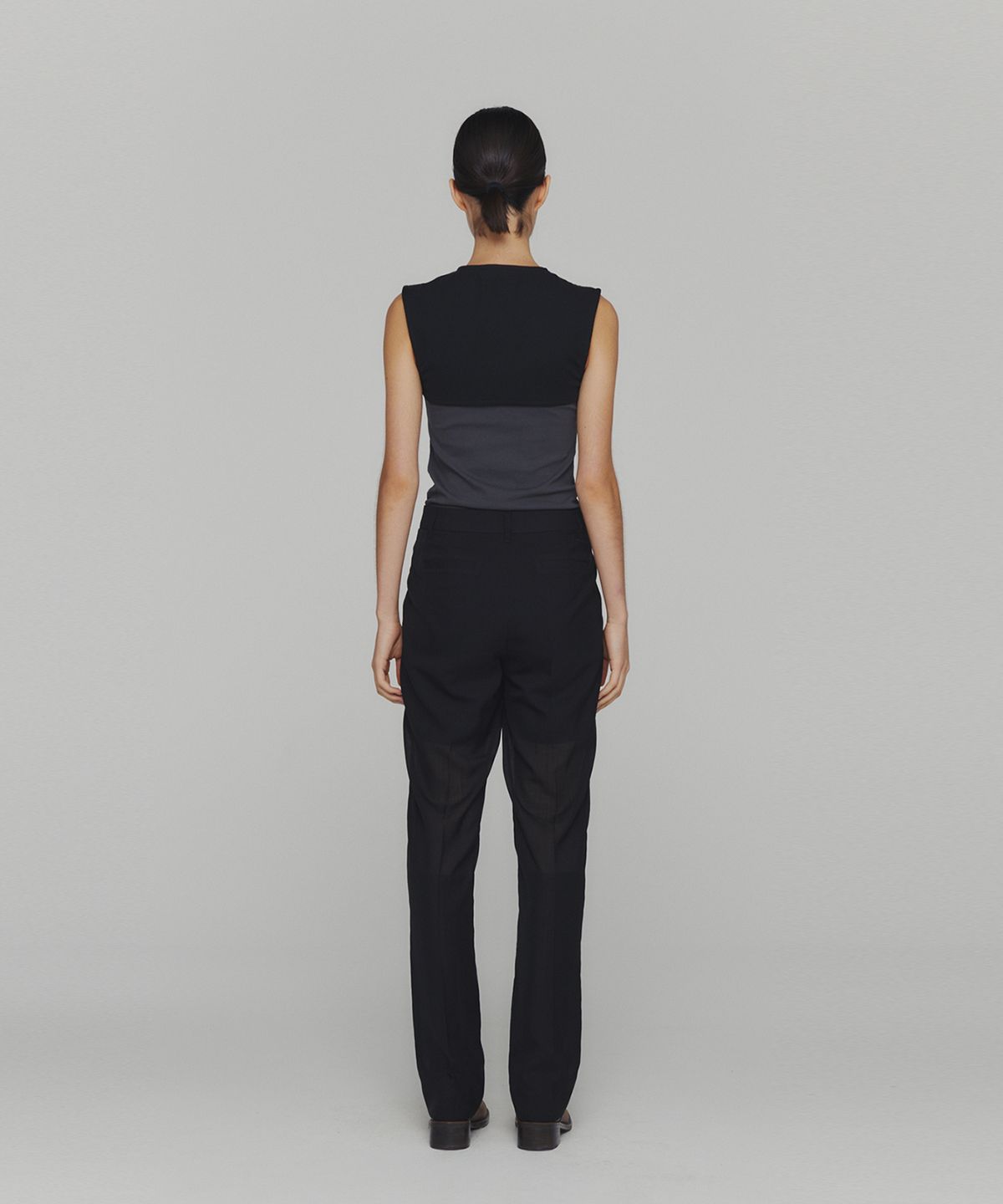 아모멘토(AMOMENTO) RIBBED BUTTON CARDIGAN TOP SET_BLACK