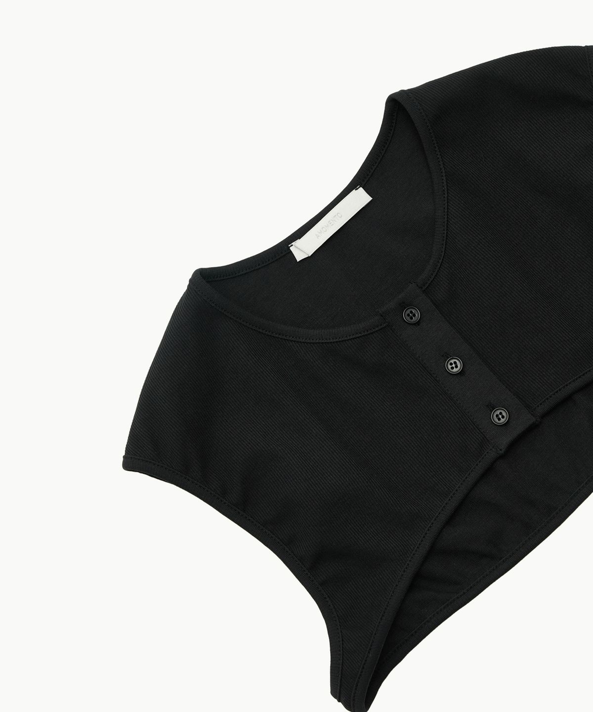 아모멘토(AMOMENTO) RIBBED BUTTON CARDIGAN TOP SET_BLACK