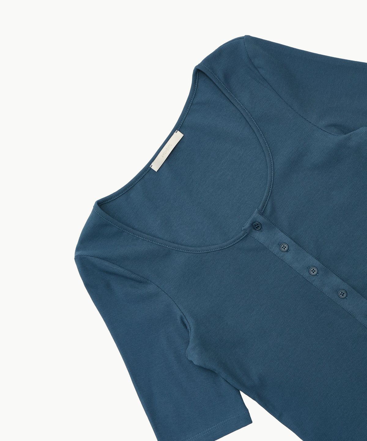 아모멘토(AMOMENTO) RIBBED BUTTON CARDIGAN TOP SET_BLUE