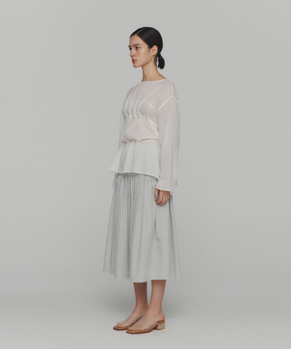 아모멘토(AMOMENTO) SHEER COTTON DRAWSTRING TOP_WHITE