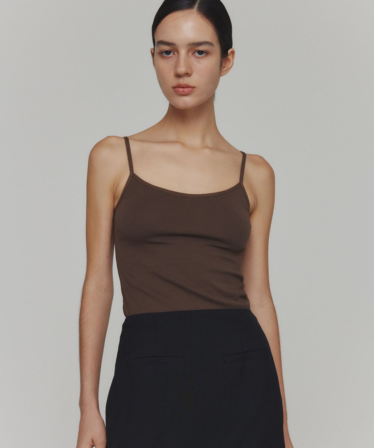 아모멘토(AMOMENTO) RIBBED SLEEVELESS TOP_BROWN
