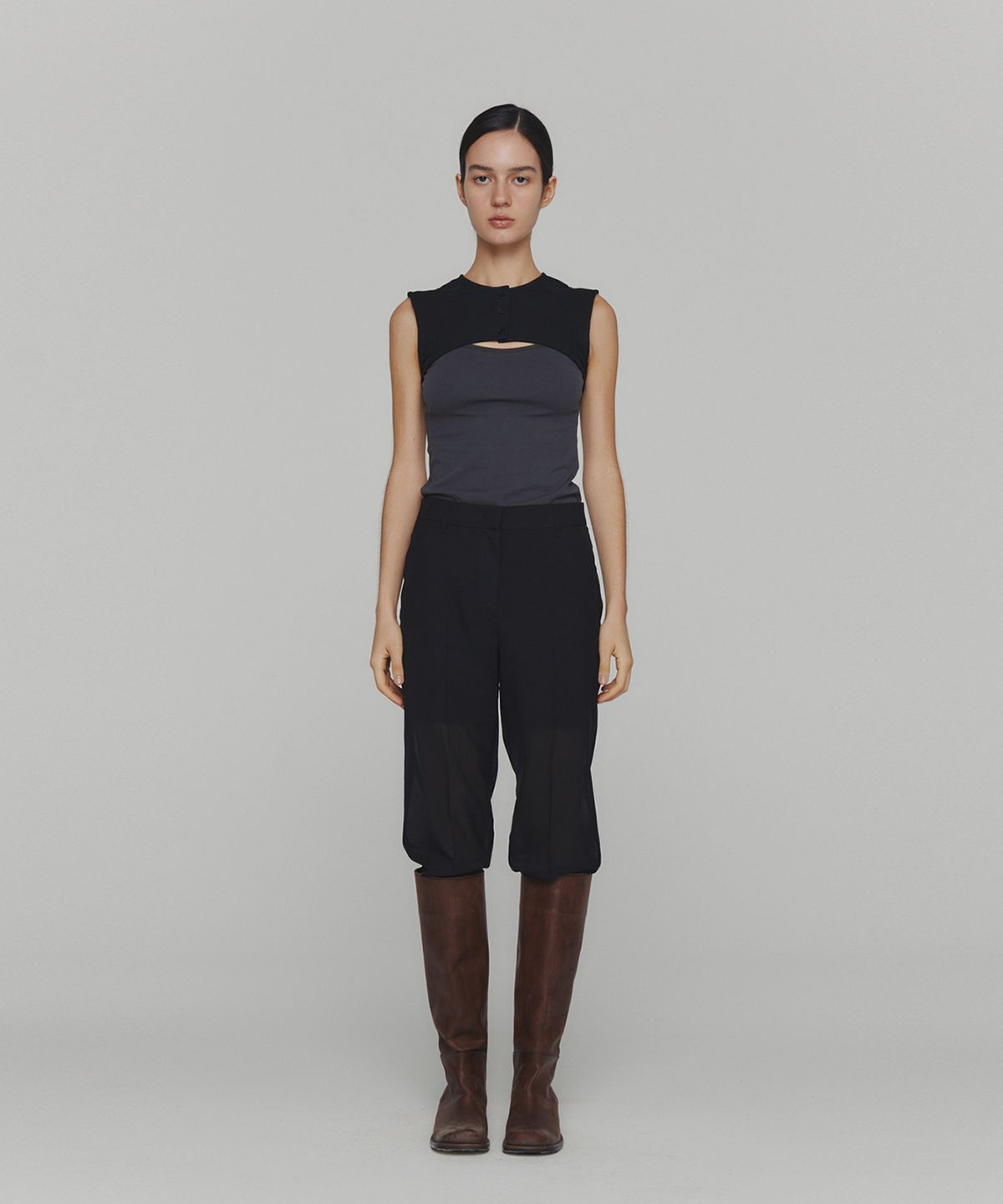아모멘토(AMOMENTO) RIBBED SLEEVELESS TOP_CHARCOAL
