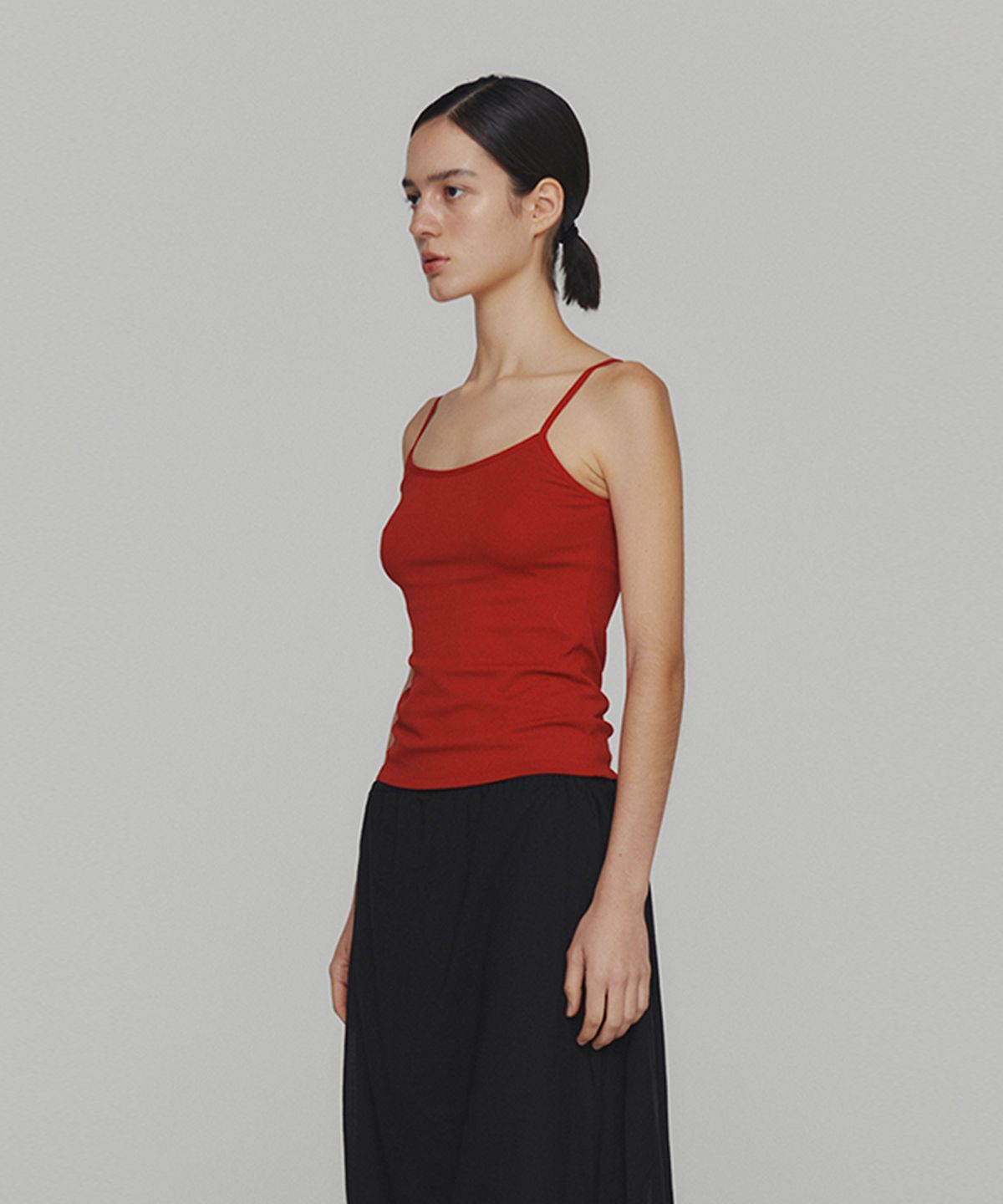 아모멘토(AMOMENTO) RIBBED SLEEVELESS TOP_RED