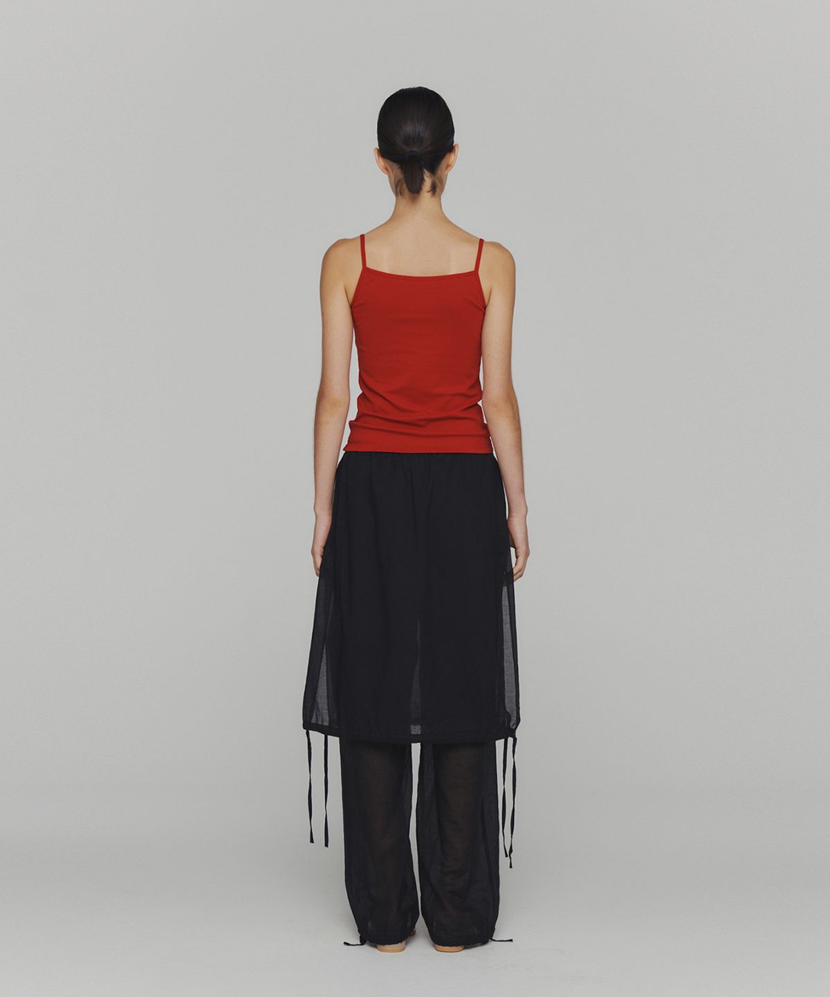 아모멘토(AMOMENTO) RIBBED SLEEVELESS TOP_RED