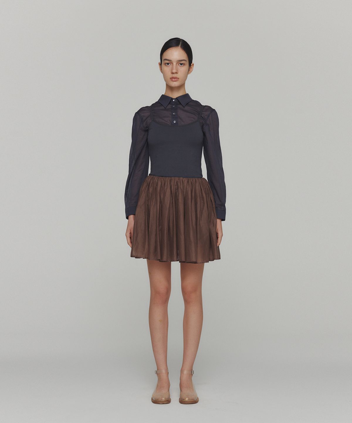 아모멘토(AMOMENTO) COTTON SHIRRING BANDING SKORTS_BROWN
