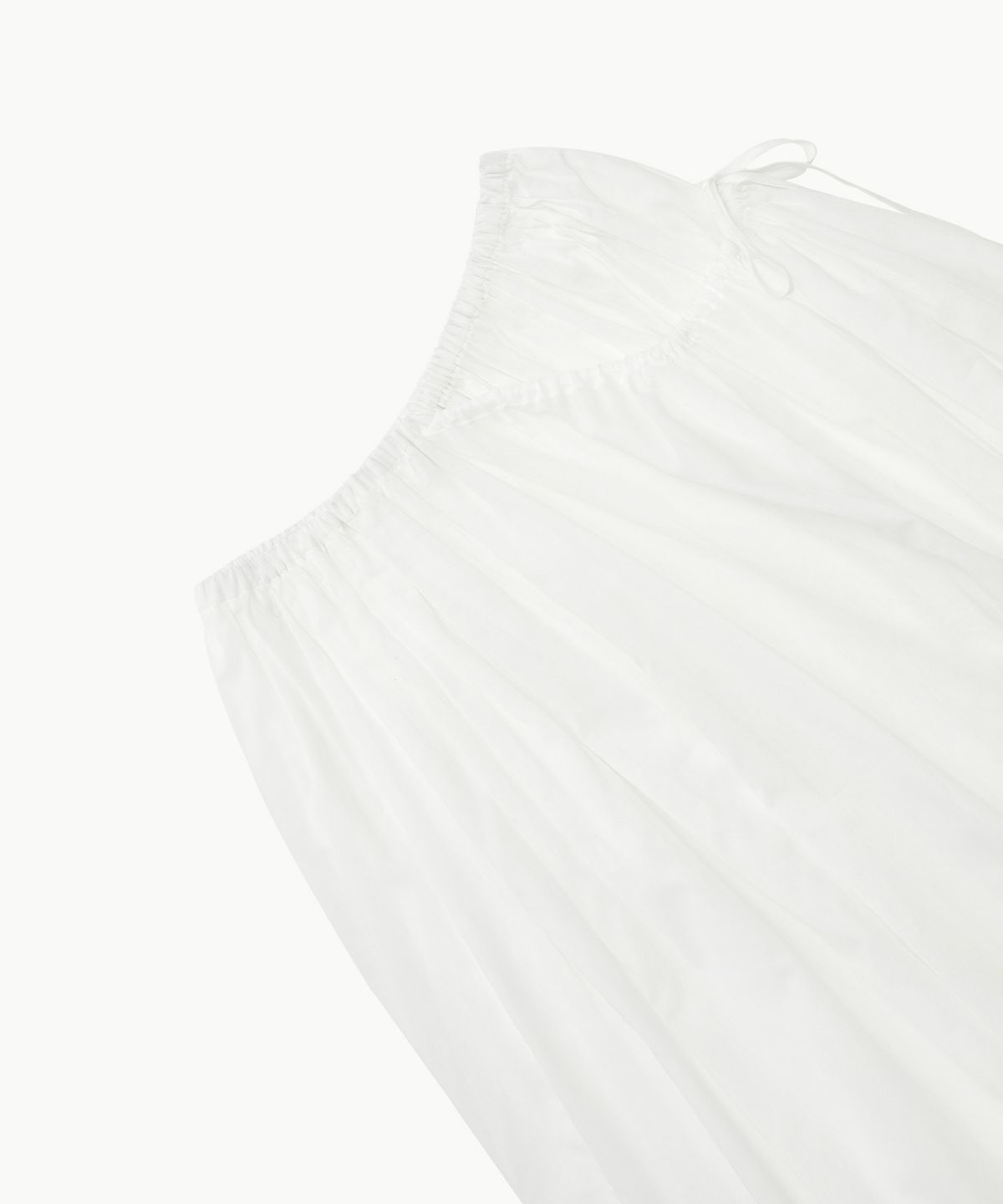 아모멘토(AMOMENTO) DRAWSTRING SHEER SHIRRING SKIRT_WHITE
