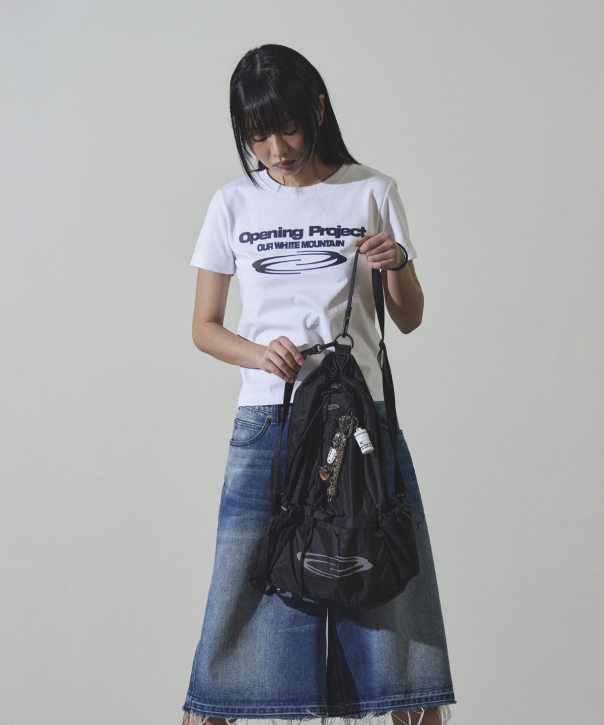 오프닝프로젝트(OPENING PROJECT) Mesh Pocket String Bag - Black