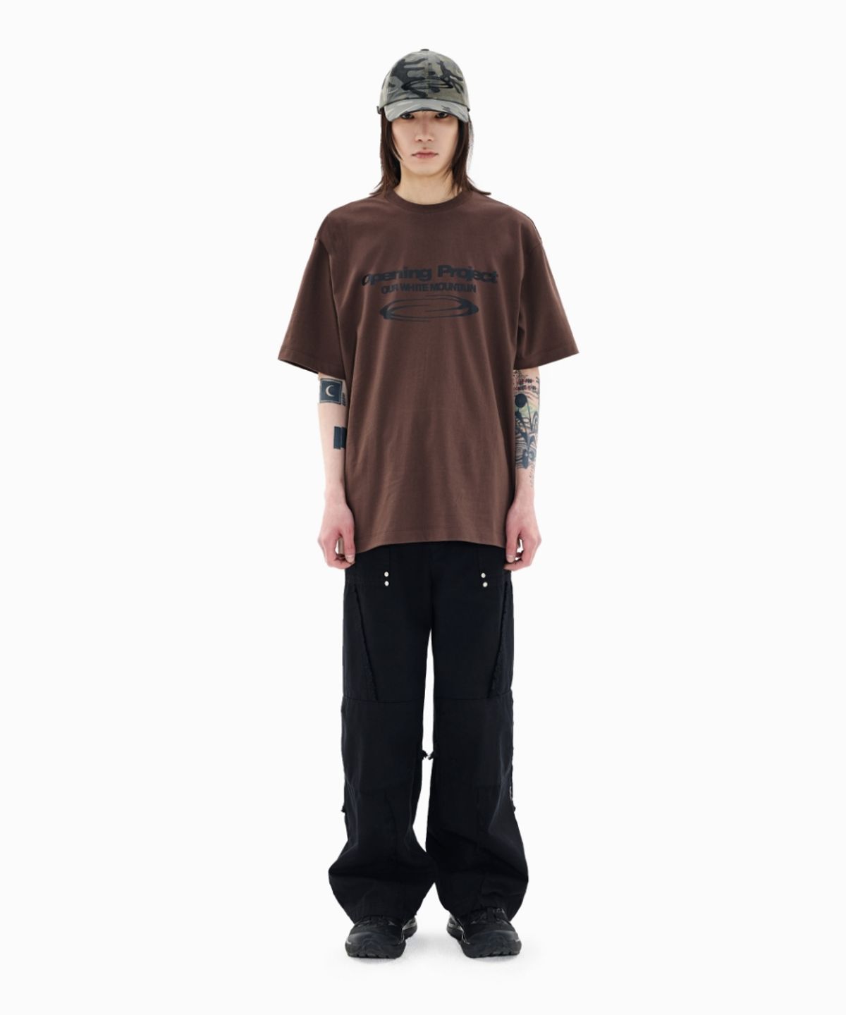 오프닝프로젝트(OPENING PROJECT) Identity T Shirt - Dark Brown