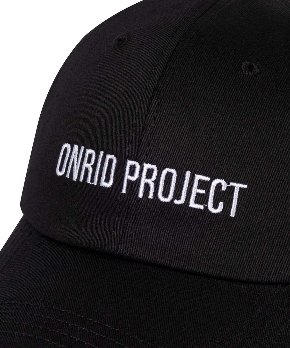 온리드프로젝트(ONRIDPROJECT) 에센셜 로고 볼캡 - 블랙