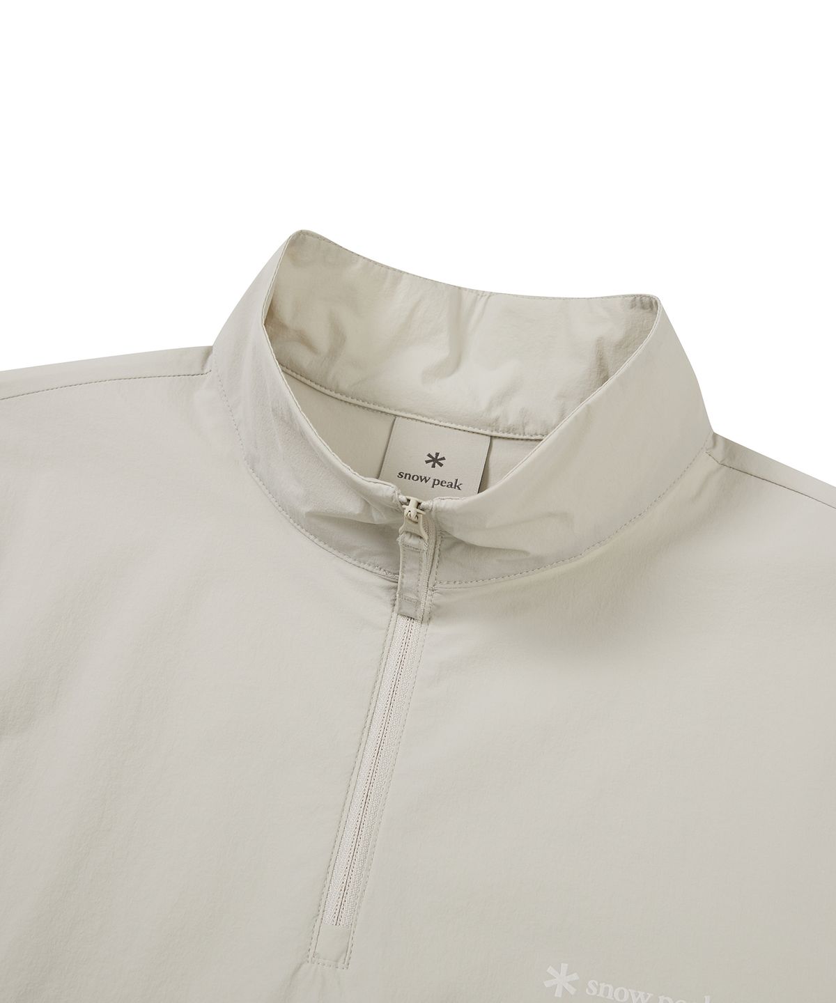 스노우피크 어패럴(SNOWPEAK APPAREL) 씬테크 여성 우븐 스탠드넥 반팔 아노락 Light Beige (S24MWSAN35)