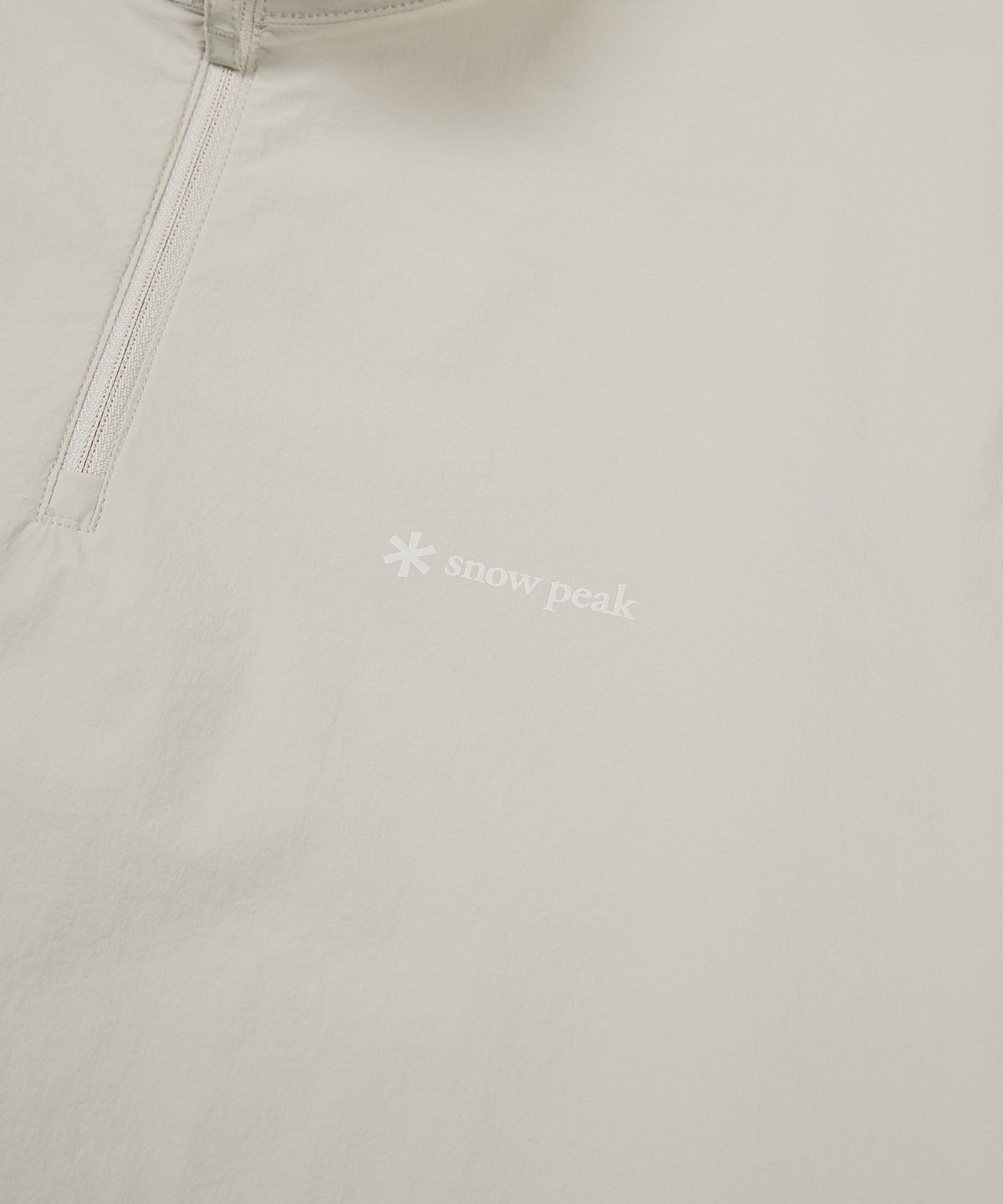 스노우피크 어패럴(SNOWPEAK APPAREL) 씬테크 여성 우븐 스탠드넥 반팔 아노락 Light Beige (S24MWSAN35)