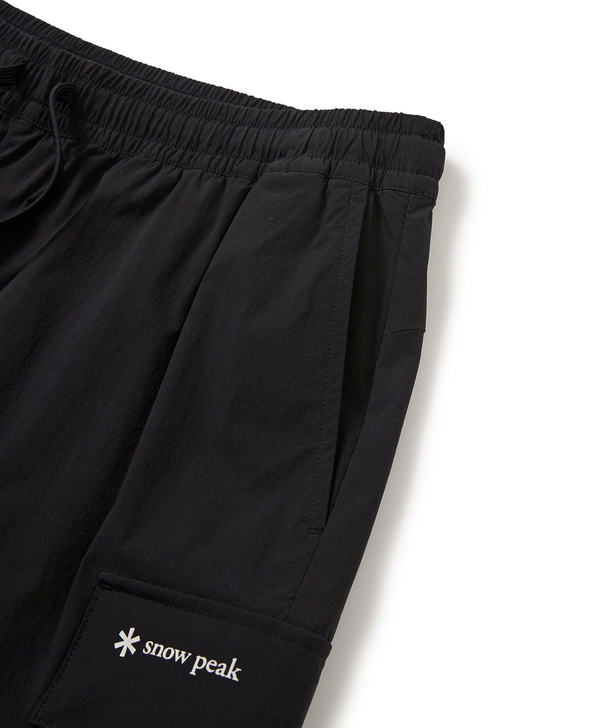 스노우피크 어패럴(SNOWPEAK APPAREL) 씬테크 우븐 카고 반바지 Black (S24MUSHP62)