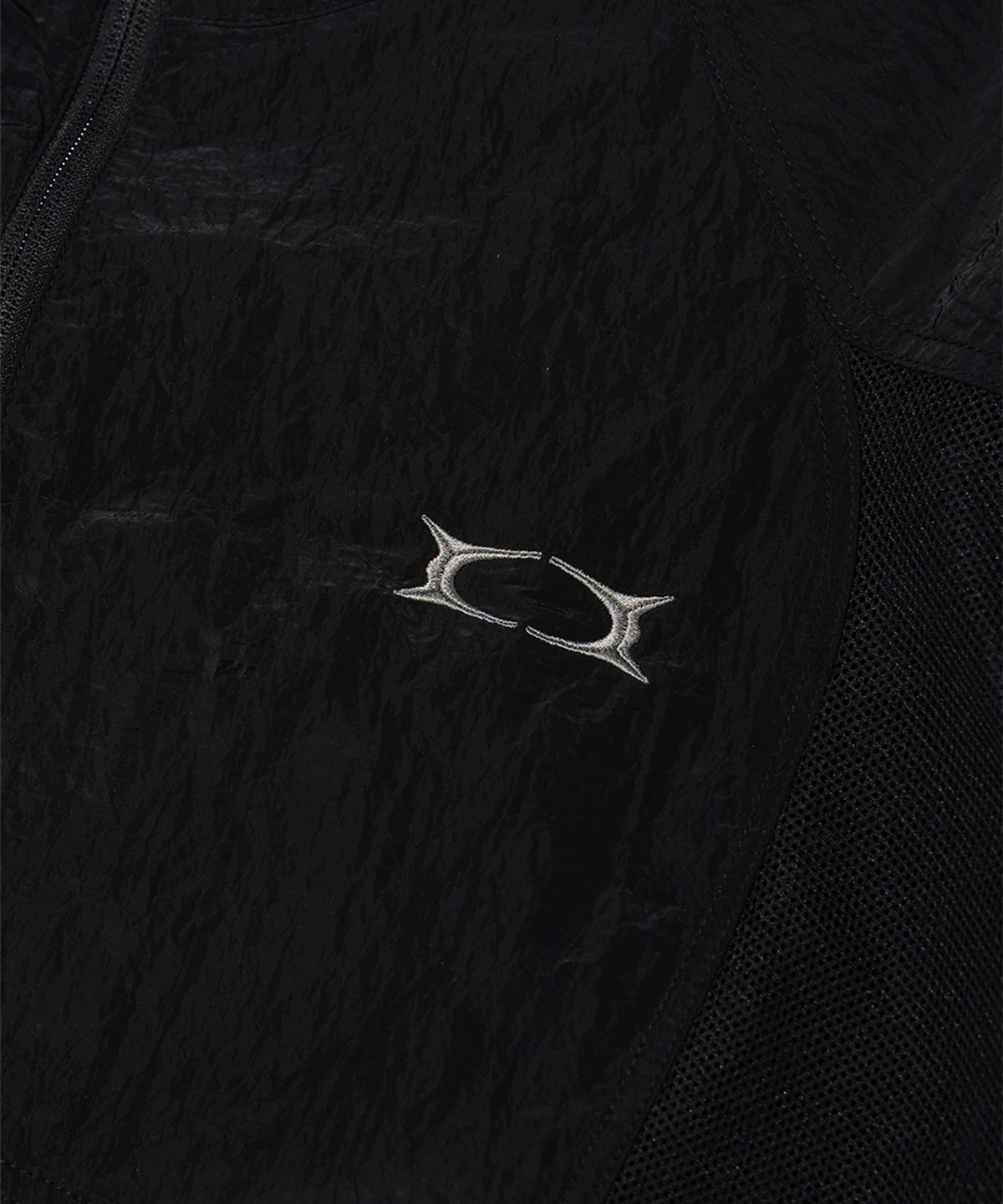 크리틱(CRITIC) HALF ZIP WOVEN ANORAK BLACK