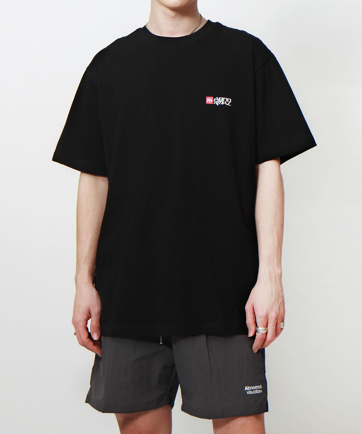 앱놀머씽(ABNORMALTHING) 심볼릭 미니 오버핏 티셔츠 블랙  (SYMBOLIC MINI T-SHIRT BLACK)