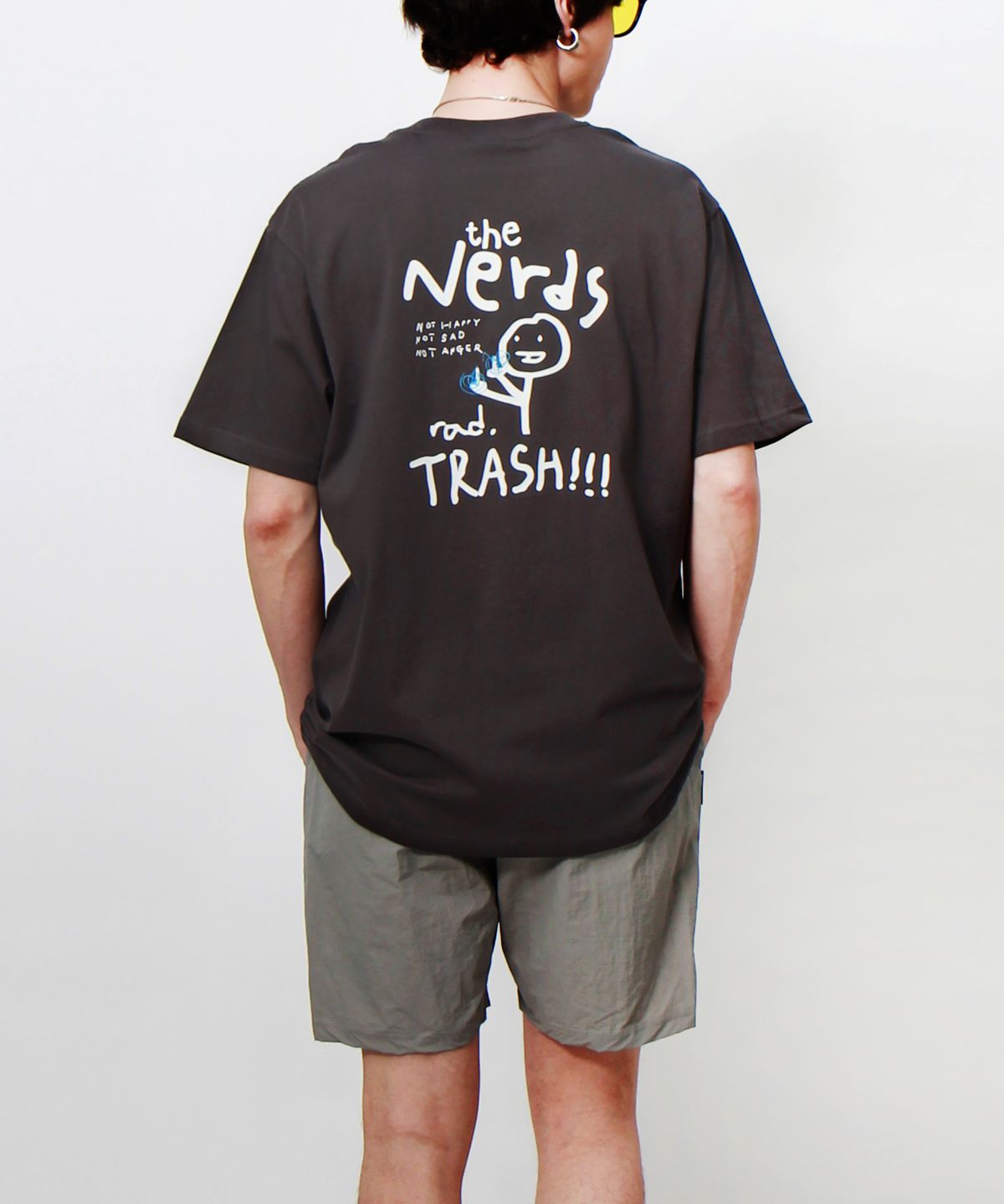 앱놀머씽(ABNORMALTHING) NERDS 티셔츠 차콜 (NERDS T-SHIRT CHARCOAL)