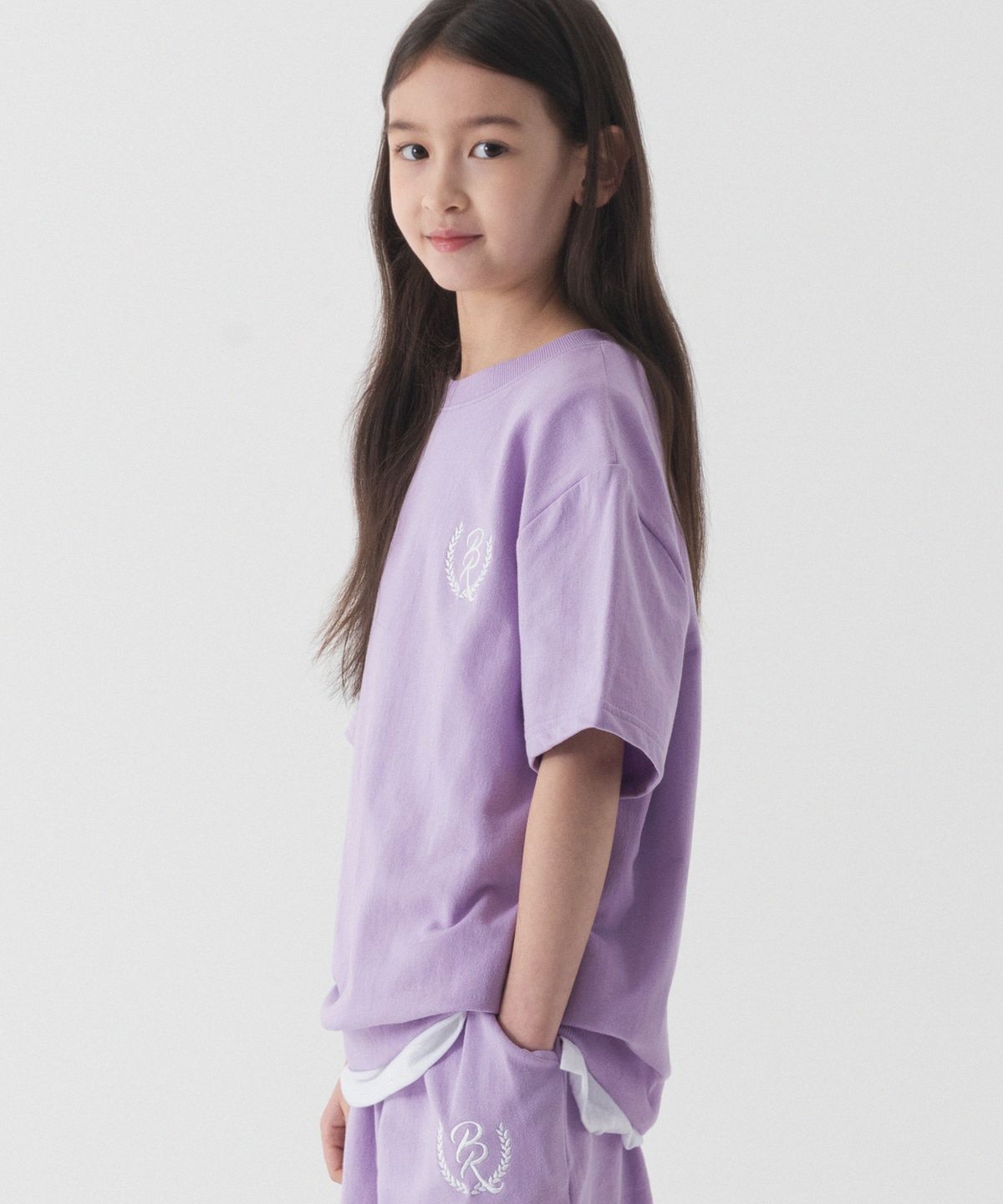 피아네르 키즈(PIANER KIDS) 월계수 로고 자수 오버핏 반팔 (퍼플)