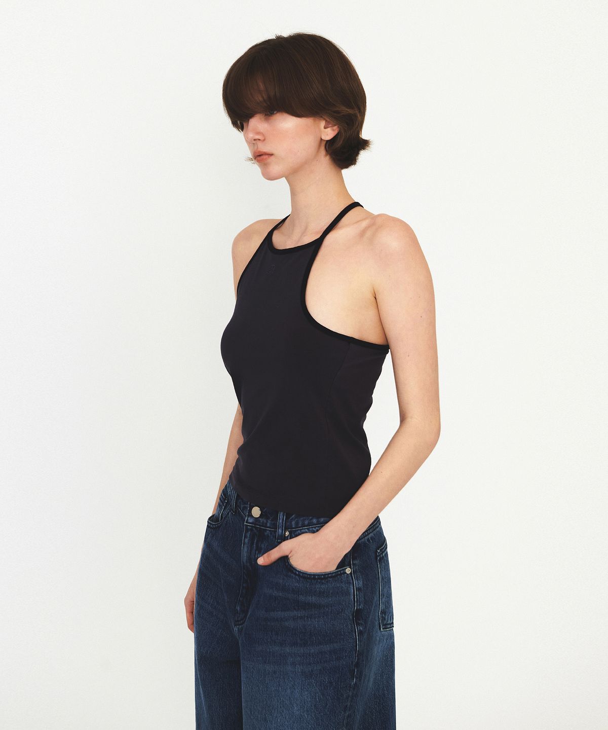 다이애그널(DIAGONAL) UNBALANCE SLEEVELESS TOP (dark grey)