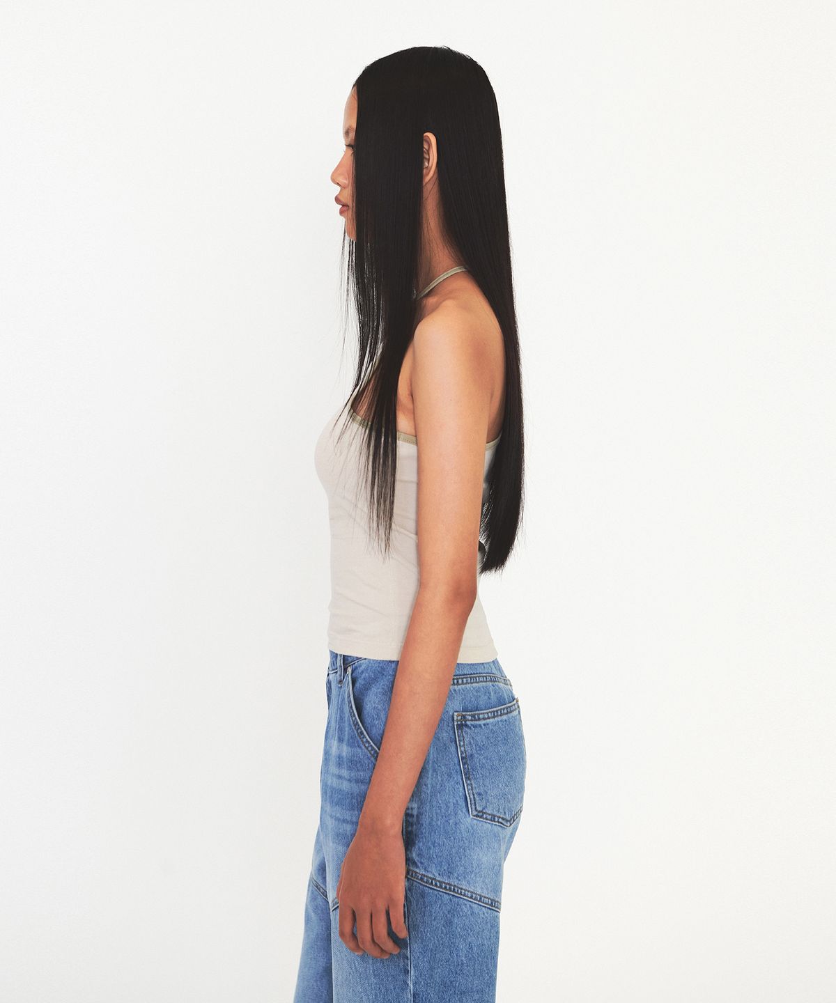 다이애그널(DIAGONAL) UNBALANCE SLEEVELESS TOP (light khaki)