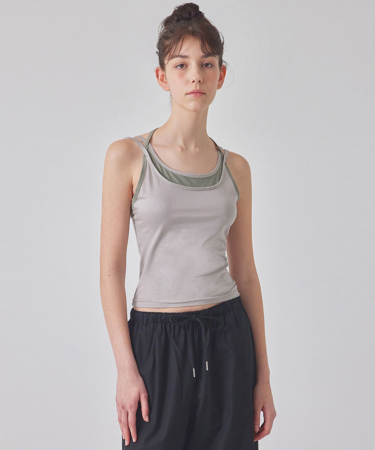 탑걸(TOPGIRL) CONTRAST LAYERED SLEEVELESS TOP_T416TP135