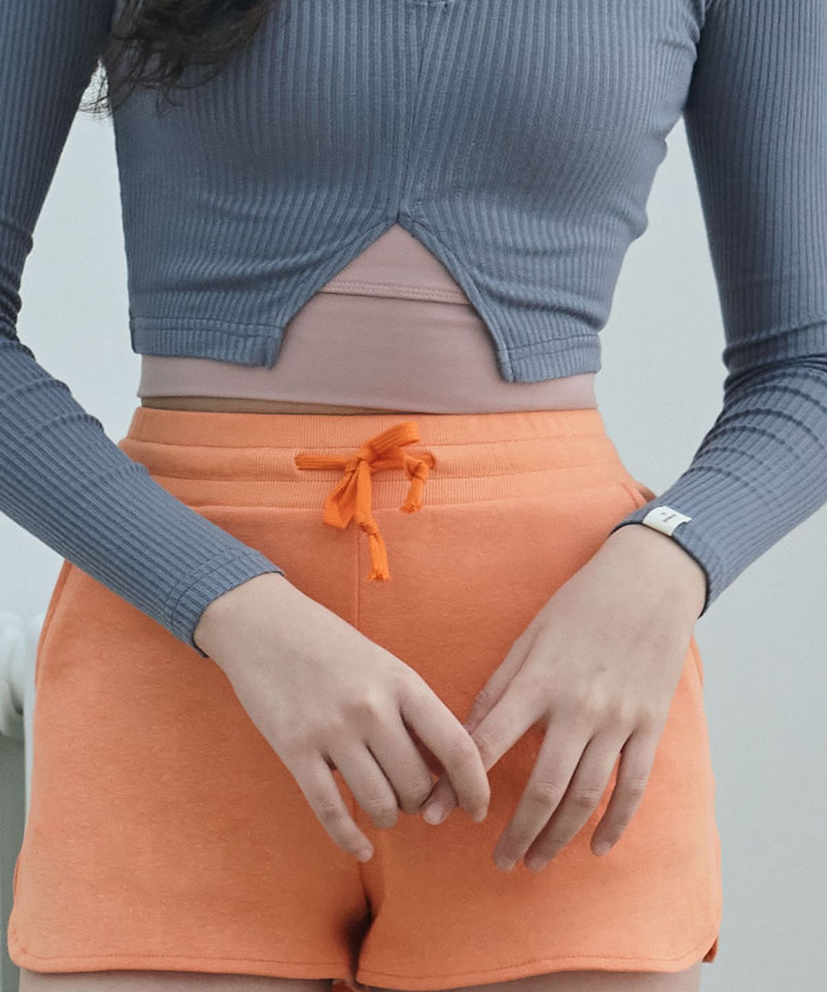 데비웨어(DEVIWEAR) 줄리아 골지 롱슬리브 DEVI-T0092-페일블루