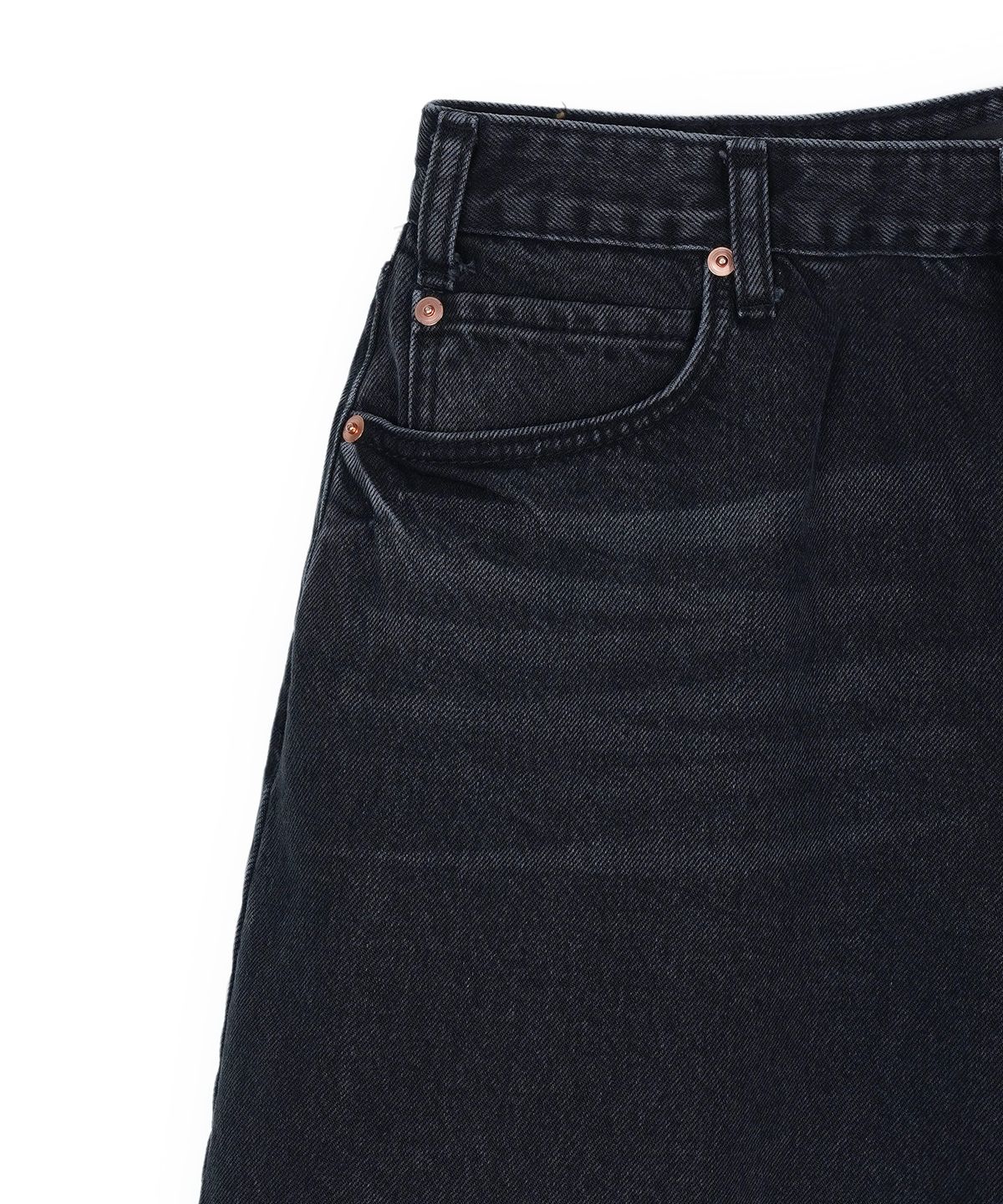 구보(GUVO) Washed denim shorts, black