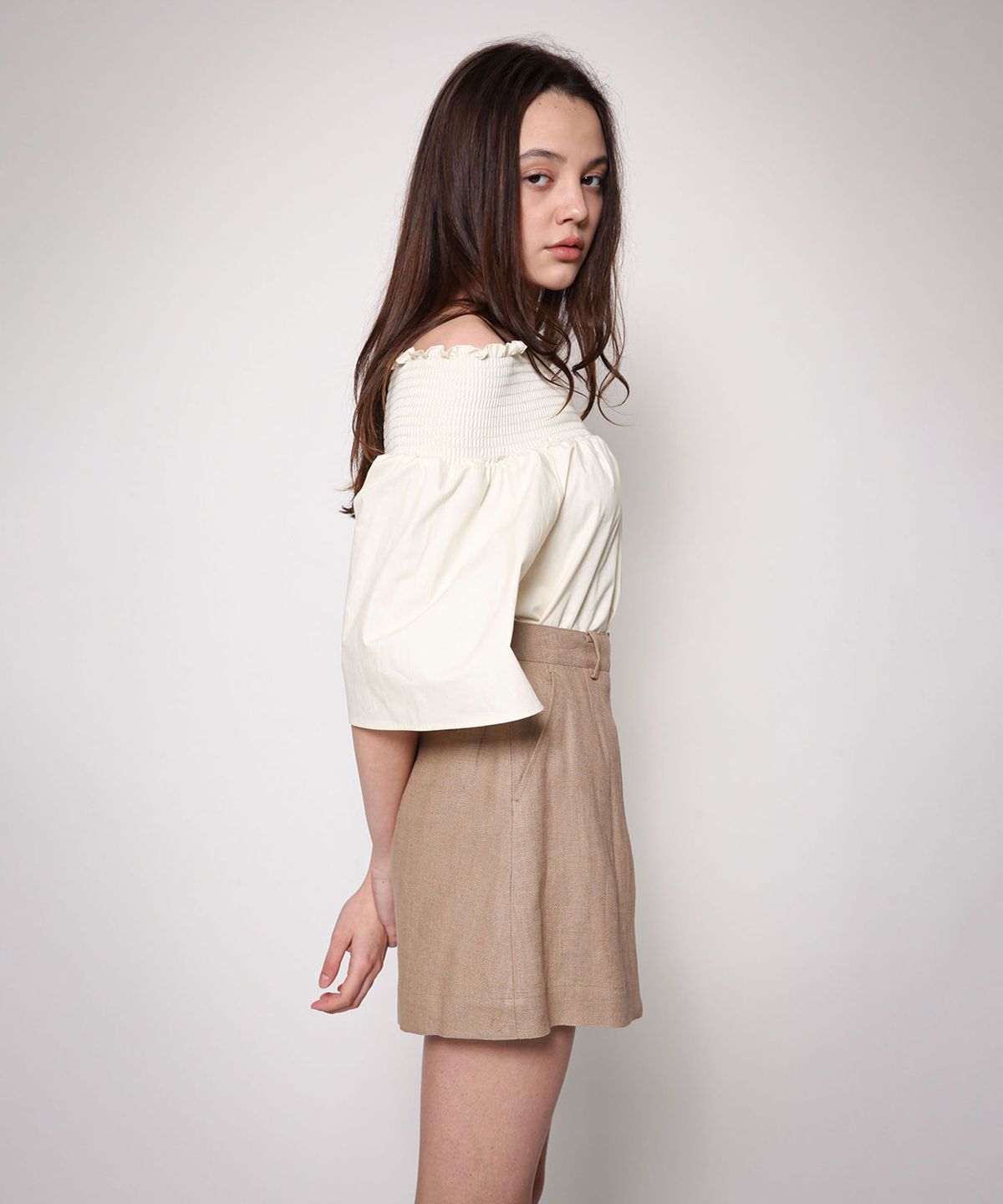 세컨드 아르무아(02ARMOIRE) Evelyn Top _ Cream