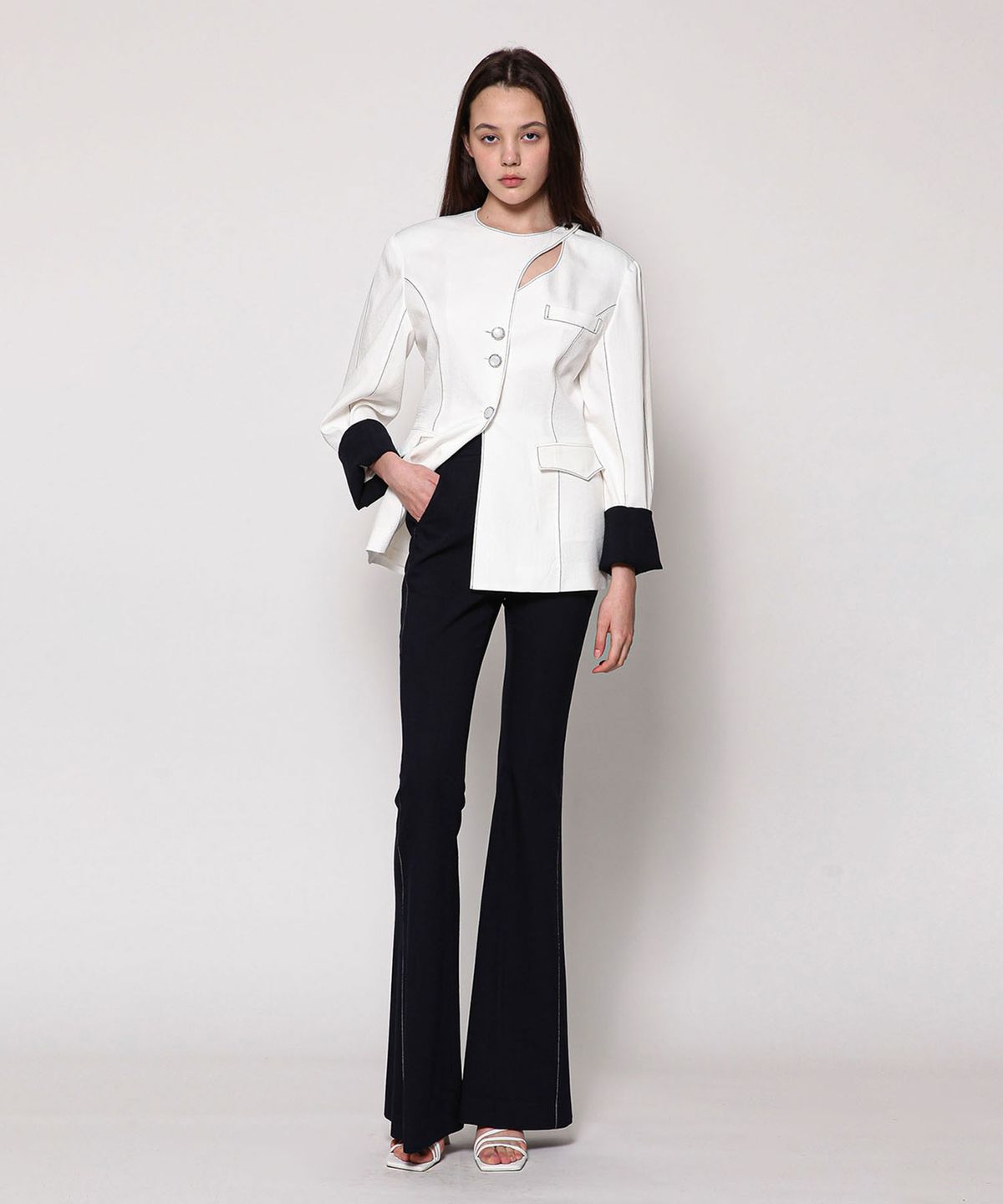 세컨드 아르무아(02ARMOIRE) Sloane Jacket _ White