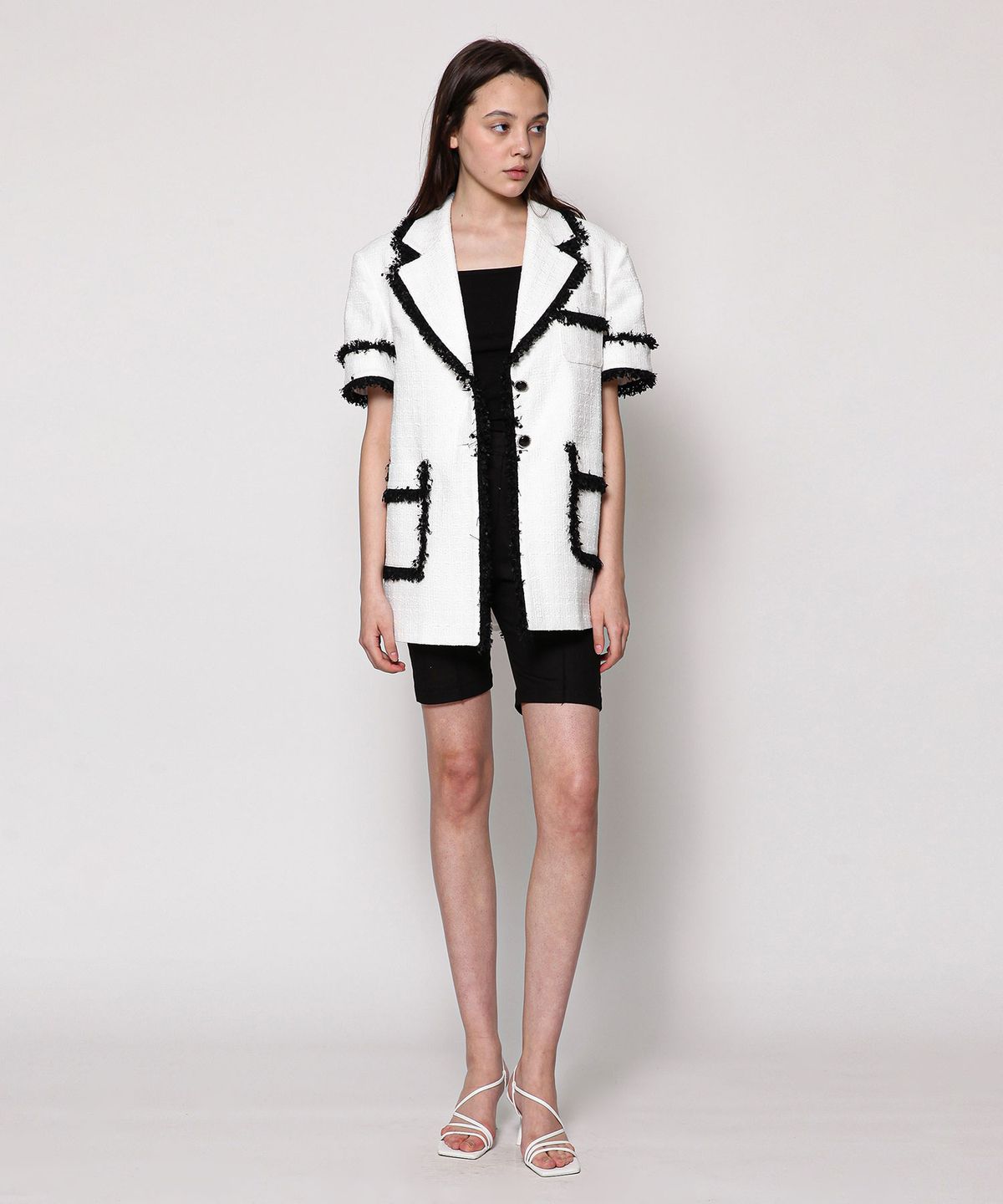 세컨드 아르무아(02ARMOIRE) Mattie Jacket _ White