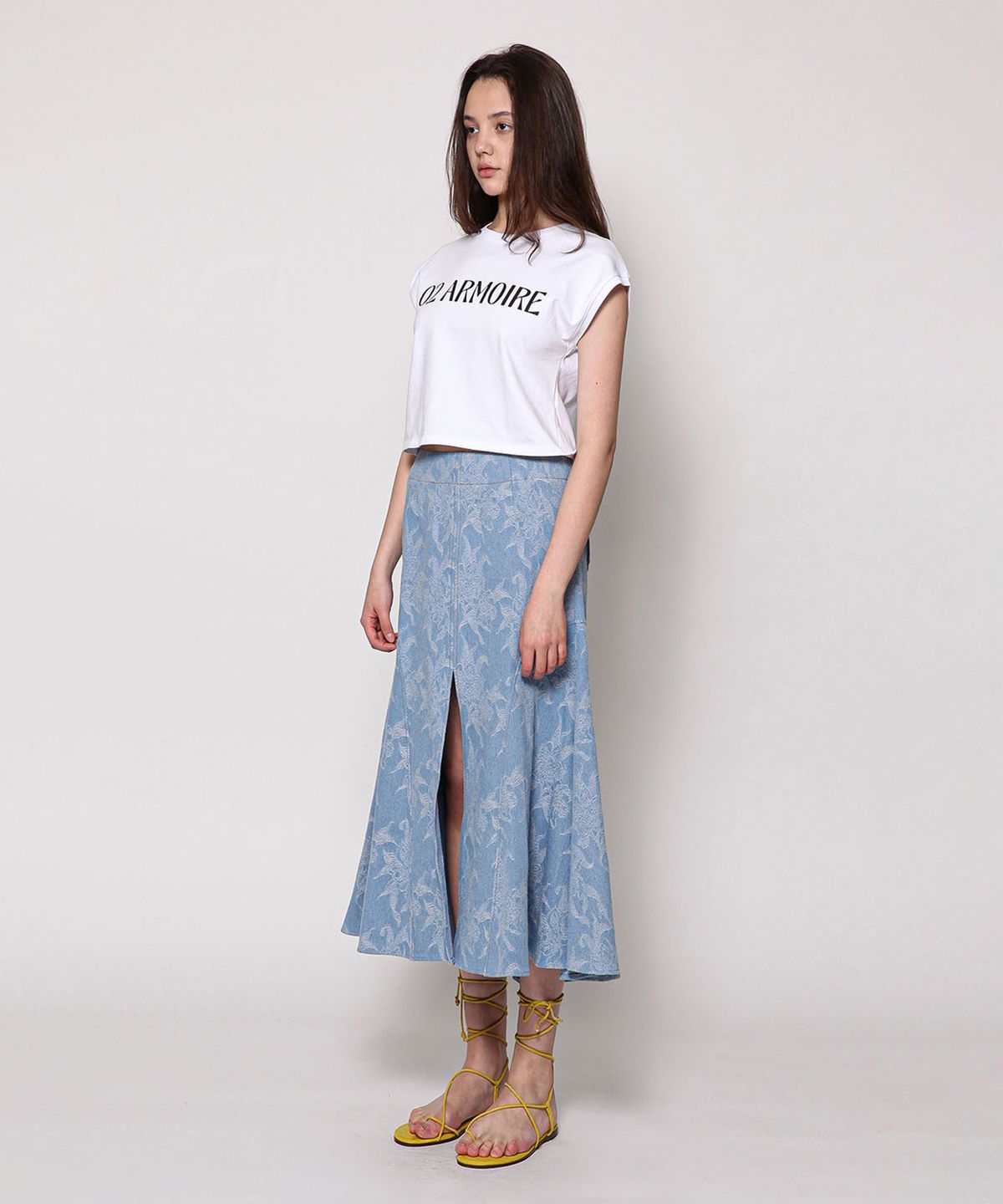 세컨드 아르무아(02ARMOIRE) April Skirt _ Light Blue