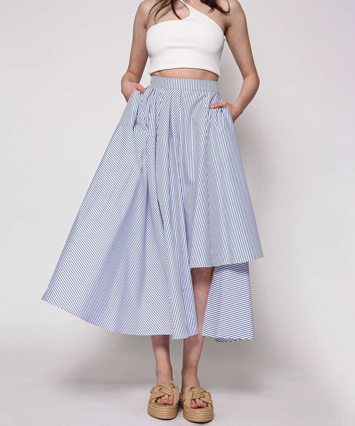 세컨드 아르무아(02ARMOIRE) Annabel Skirt _ Blue Stripe