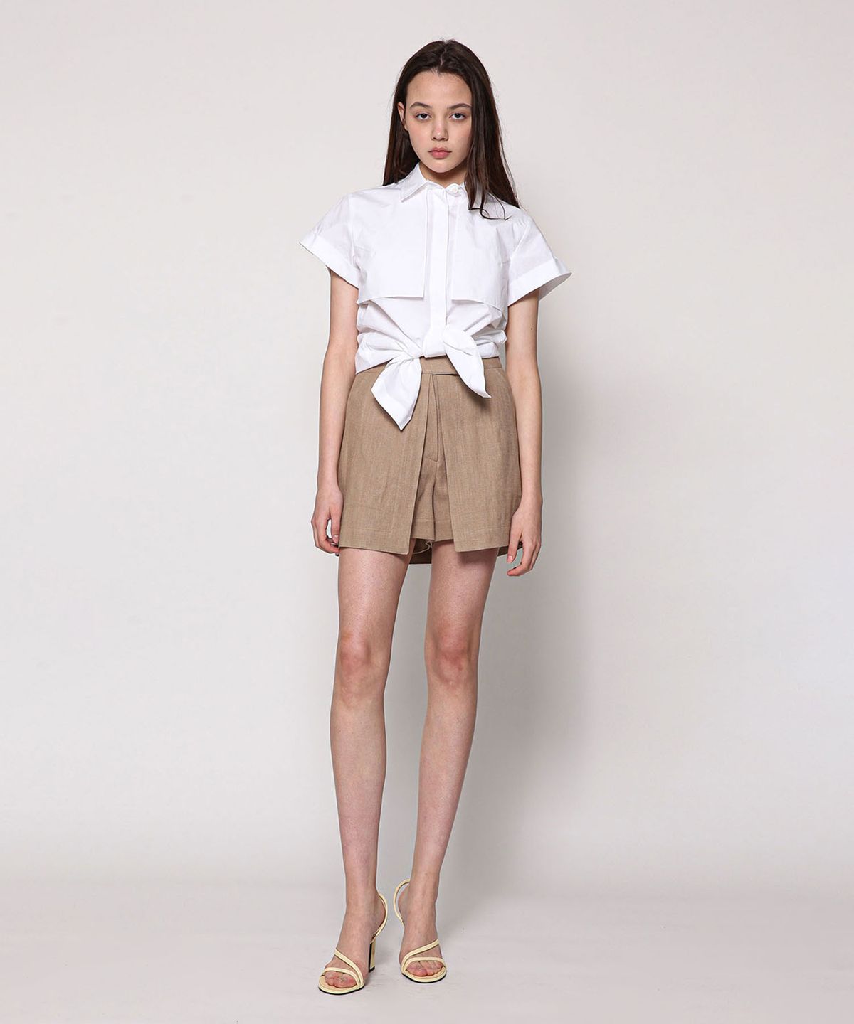 세컨드 아르무아(02ARMOIRE) Karina Shorts _ Beige