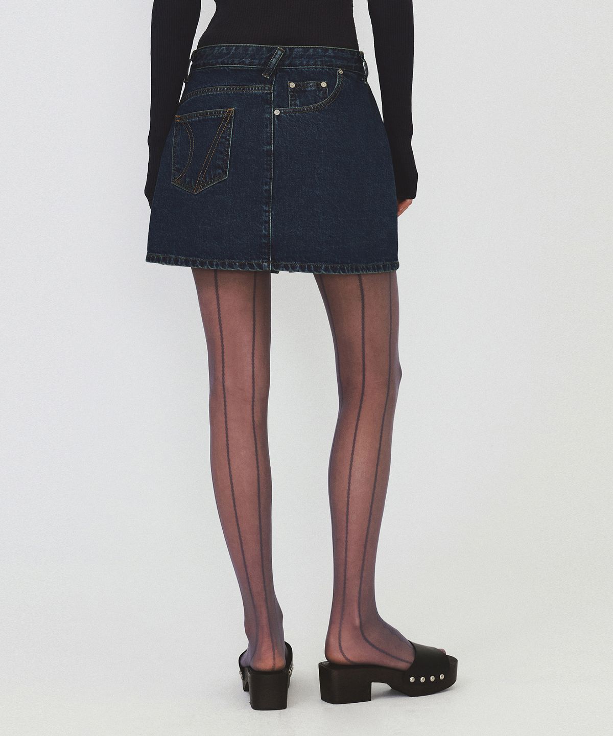 다이애그널(DIAGONAL) WRAP DENIM MINI SKIRT (blue)