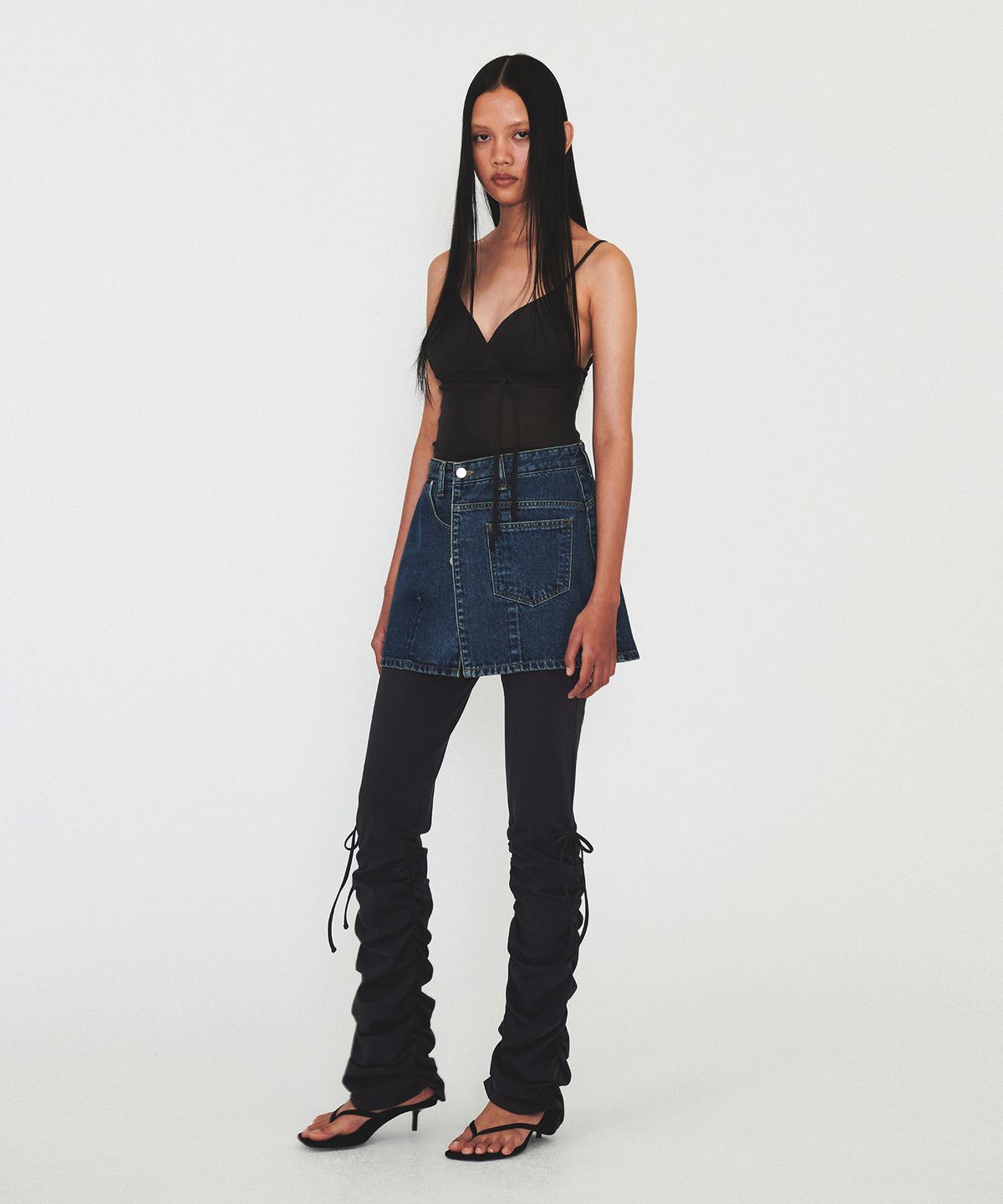 다이애그널(DIAGONAL) WRAP DENIM MINI SKIRT (blue)