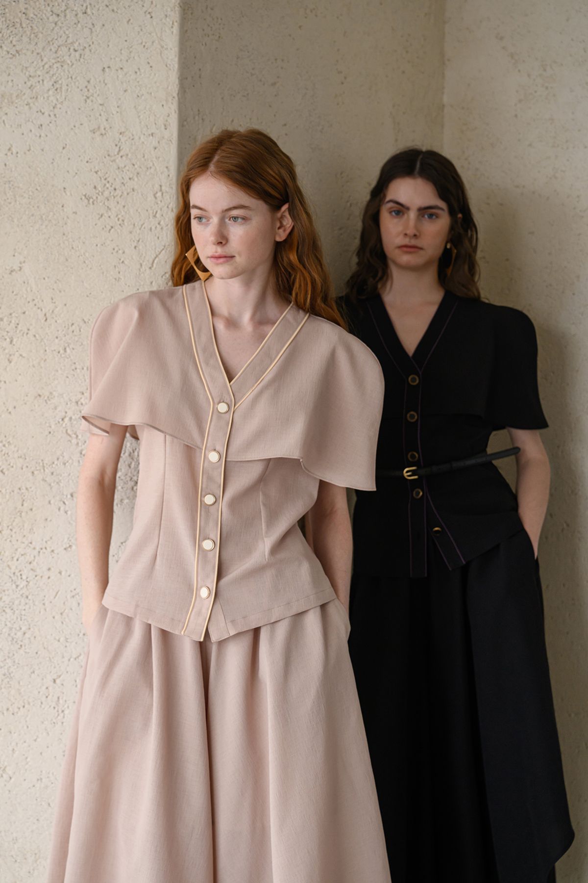 까이에(CAHIERS) 와이드 볼륨 밴딩 스커트팬츠_베이지
