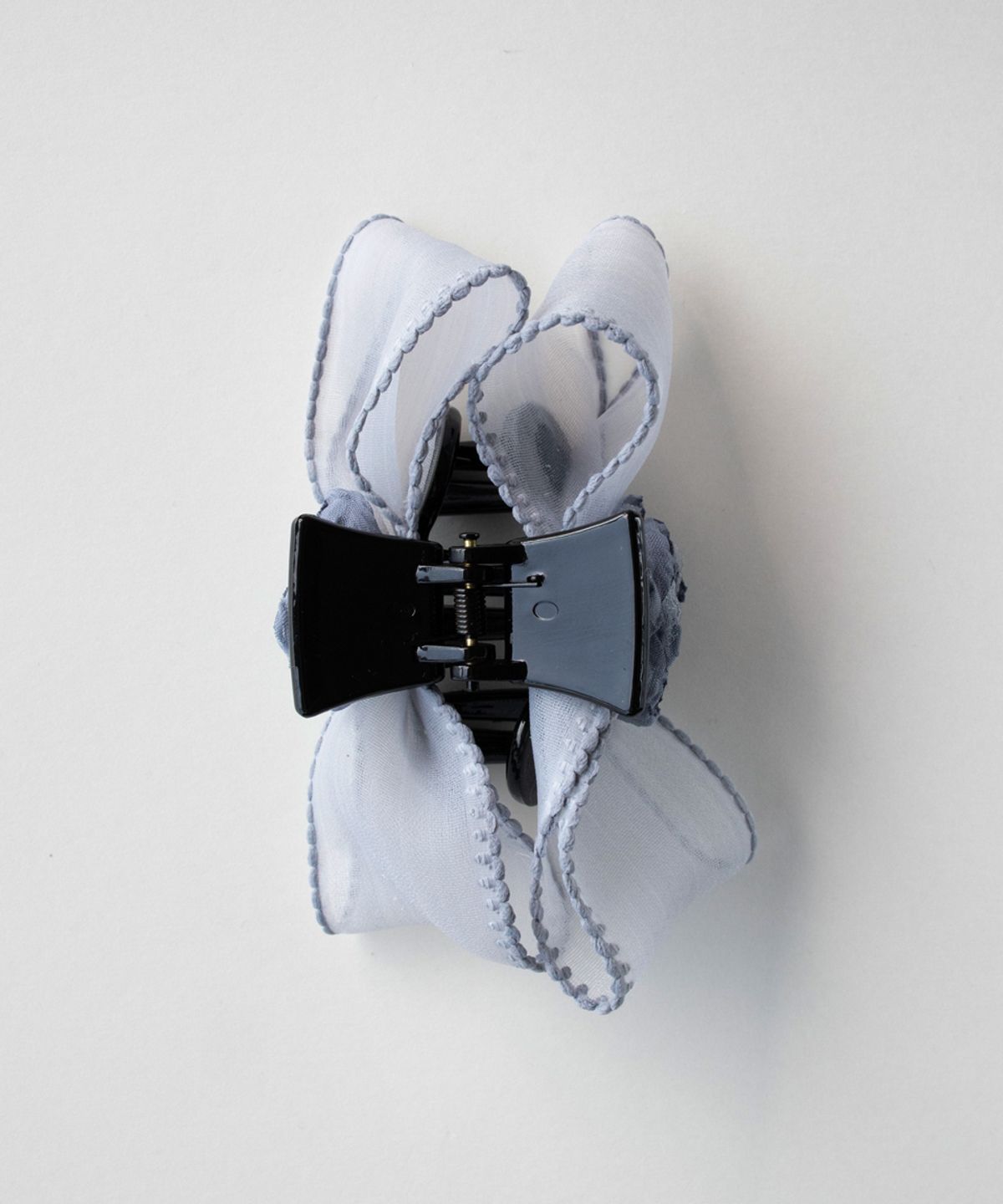 메리모티브(MERRYMOTIVE) Vintage flower point organza hair claw (Blue)