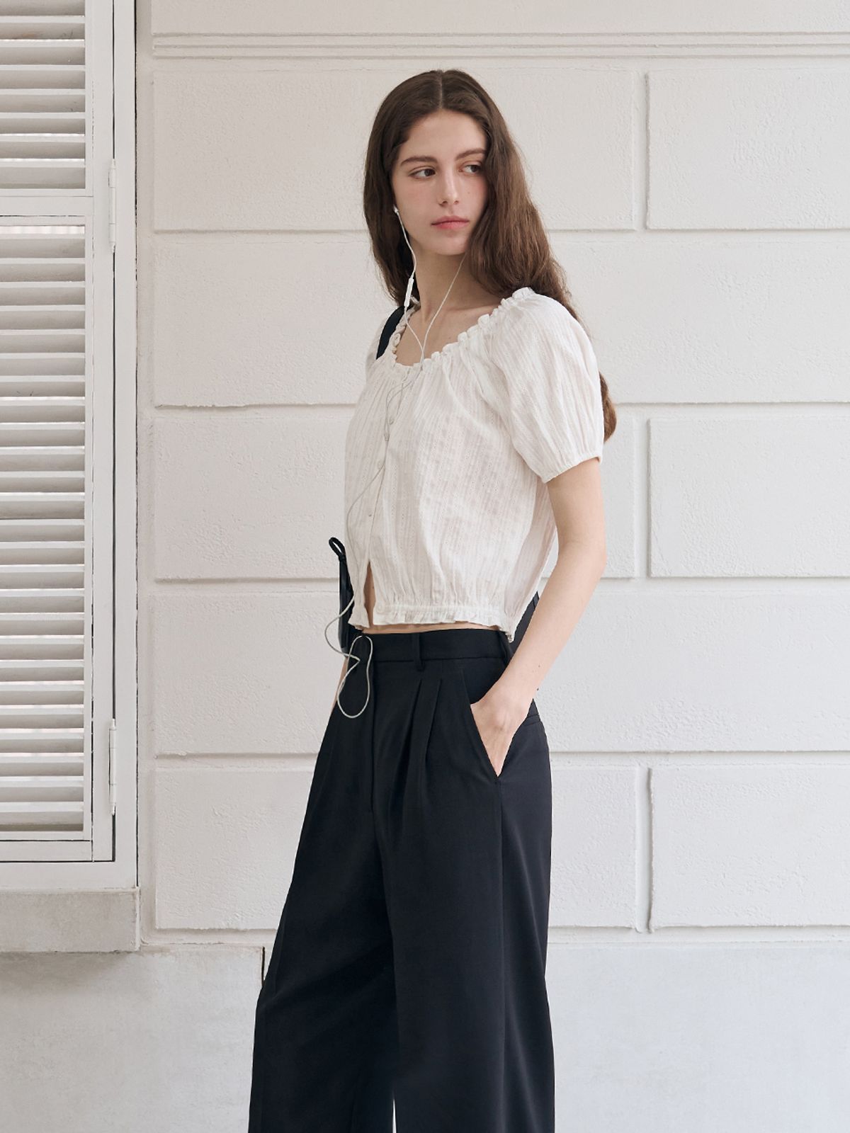드로우핏 우먼(DRAWFIT WOMEN) 코티지 레이스 크롭 블라우스 [BLACK]
