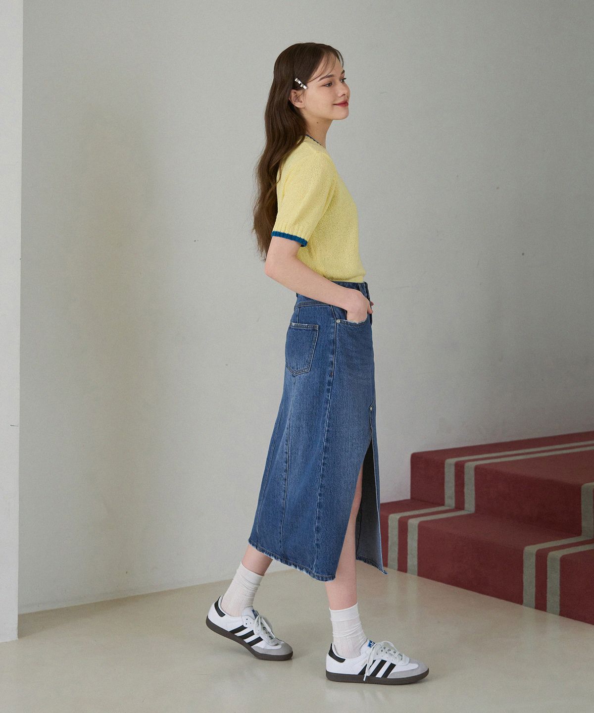 드로우핏 우먼(DRAWFIT WOMEN) 버티컬 라인 데님 롱 스커트 [LIGHT BLUE]