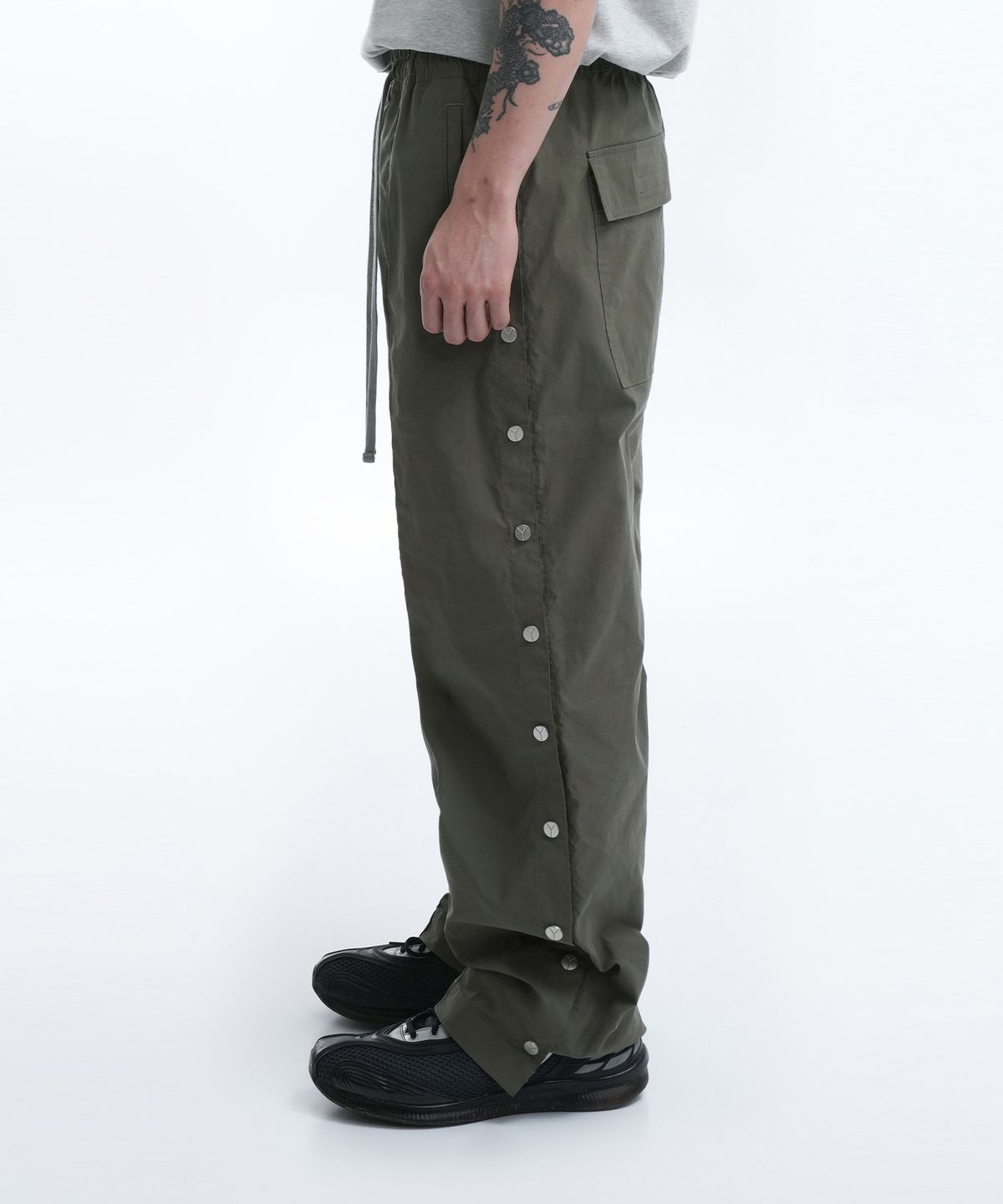 오픈야드(오와이)(OPENYARD(OY)) N/C SNAP PANTS-KHAKI
