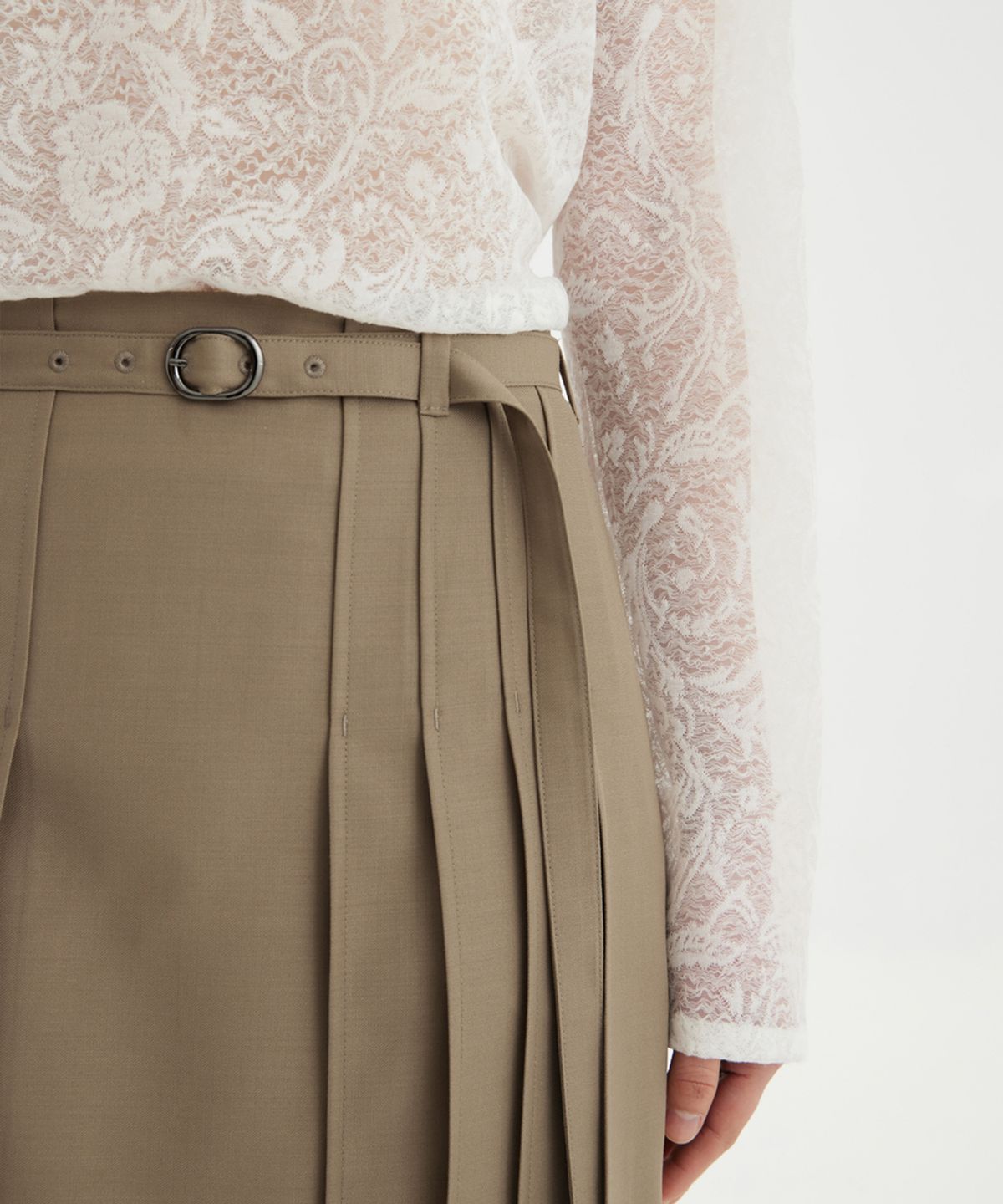 유스(YOUTH) Pleats Midi Skirt - Beige
