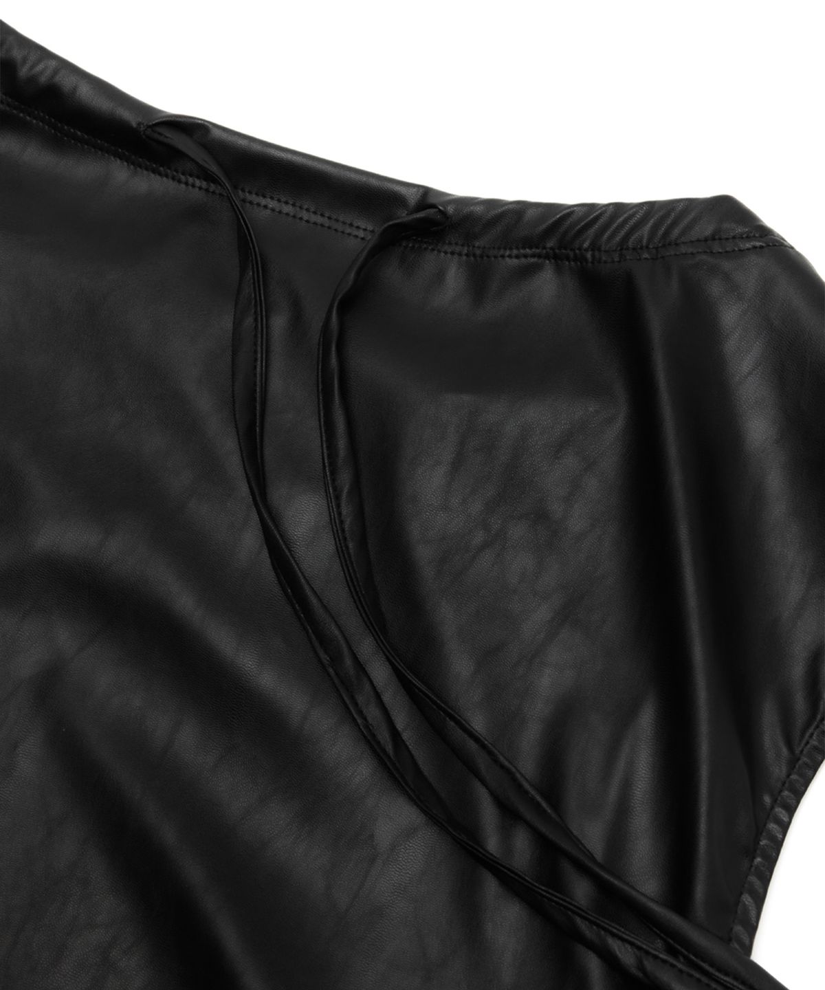 유스(YOUTH) Faux Leather Sleeveless Top - Black