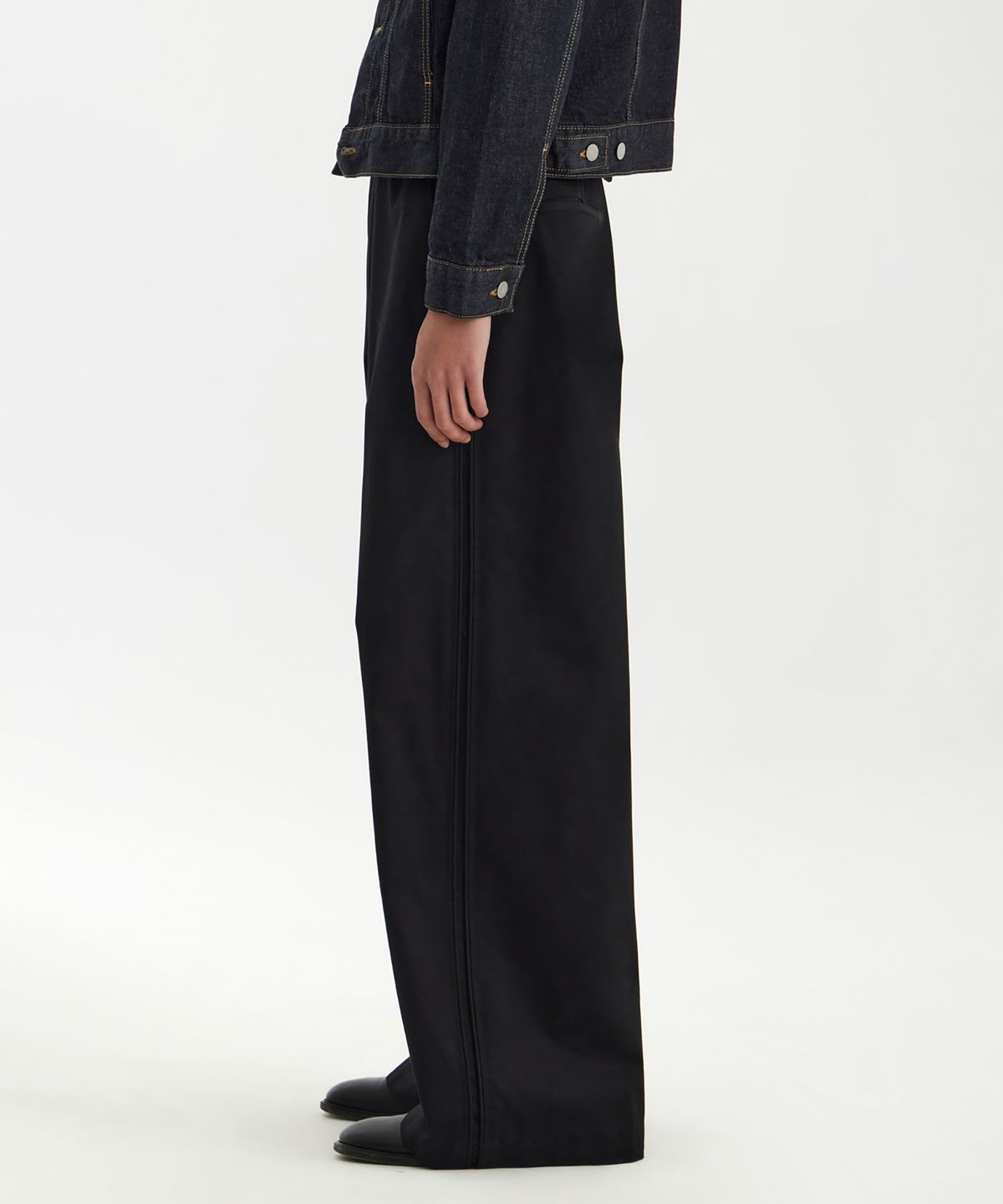 유스(YOUTH) Double Trimming Wide Pants - Black