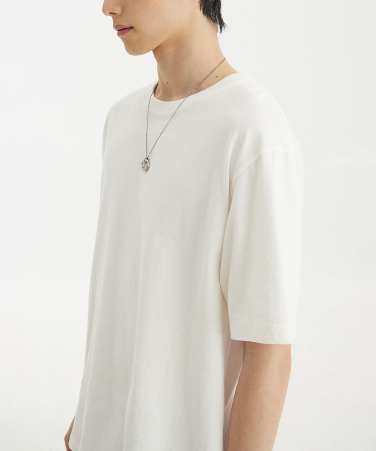 유스(YOUTH) Relaxed T-Shirt - White
