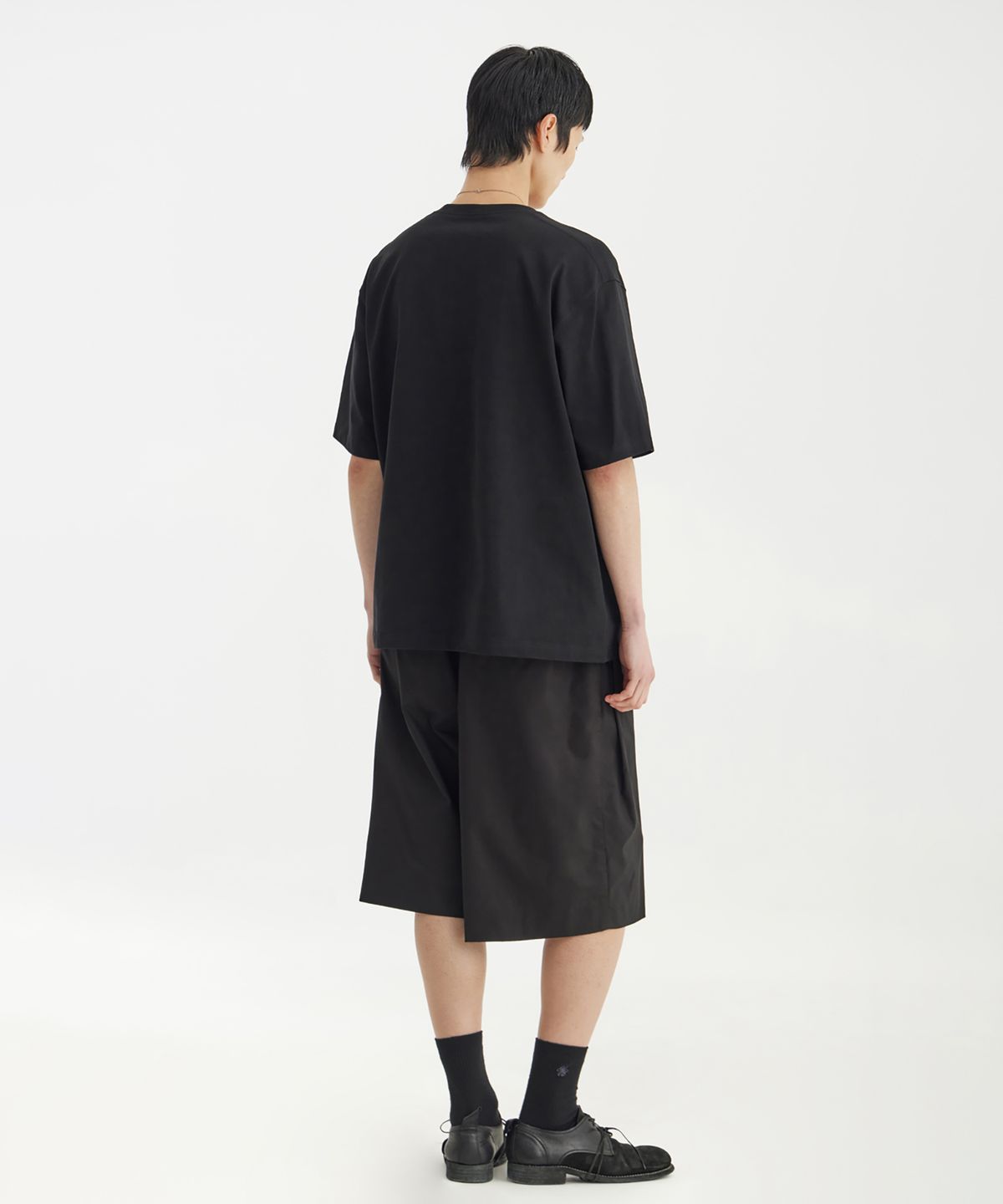 유스(YOUTH) H/S Logo T-Shirt - Black